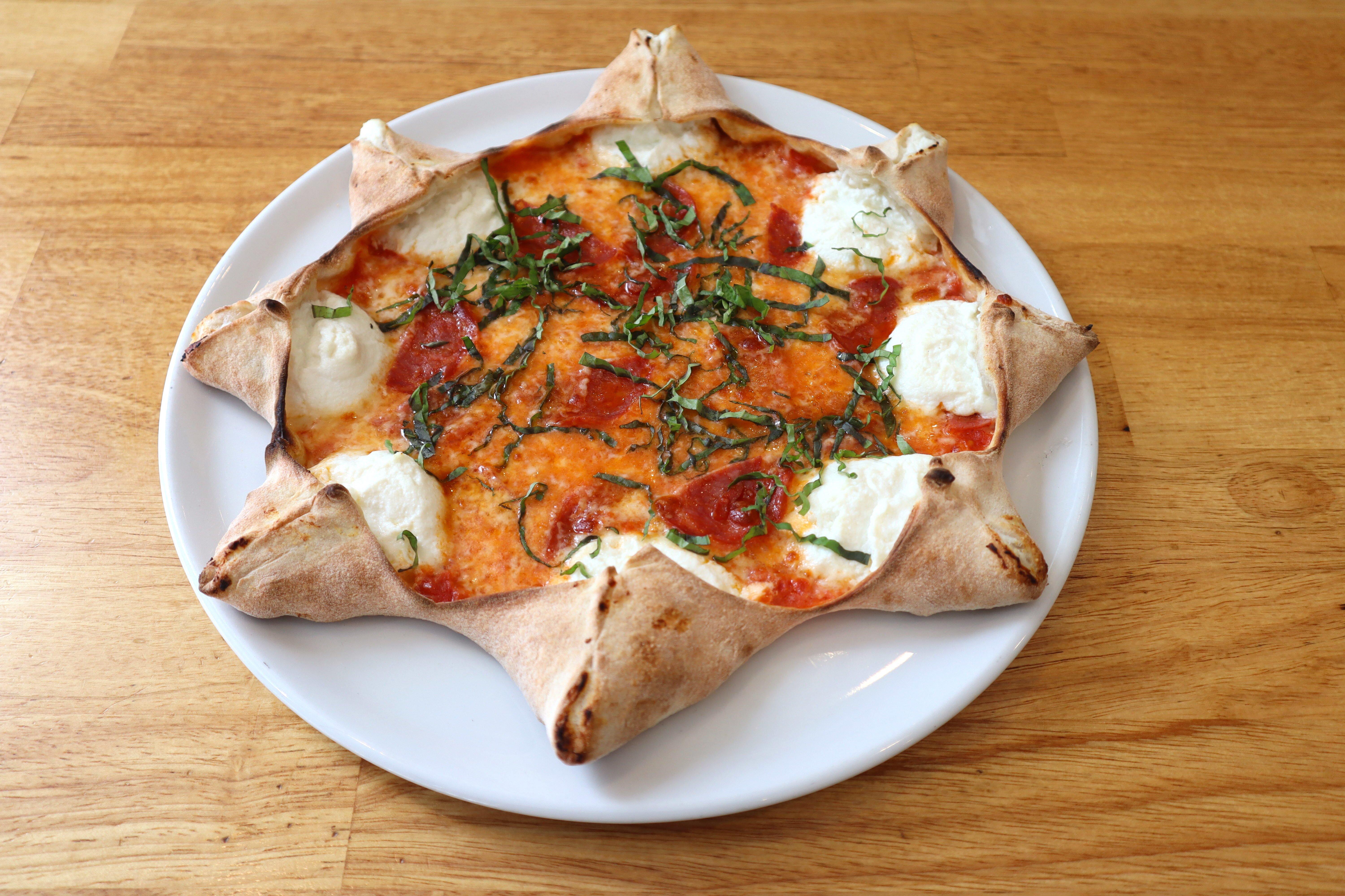 Mister O1 Extraordinary Pizza - Turtle Creek