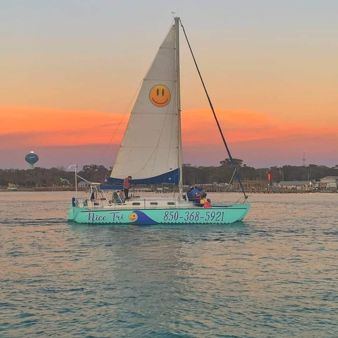 Smile n Wave Sailing Adventures