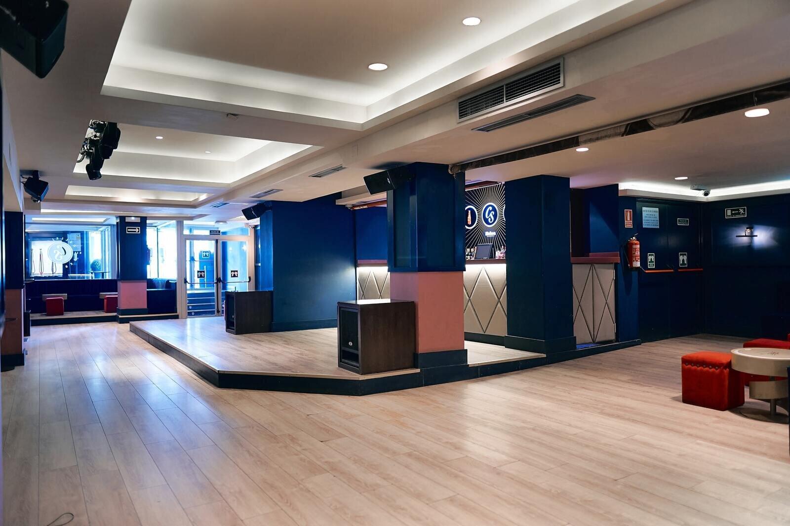 El Callejón De Serrano