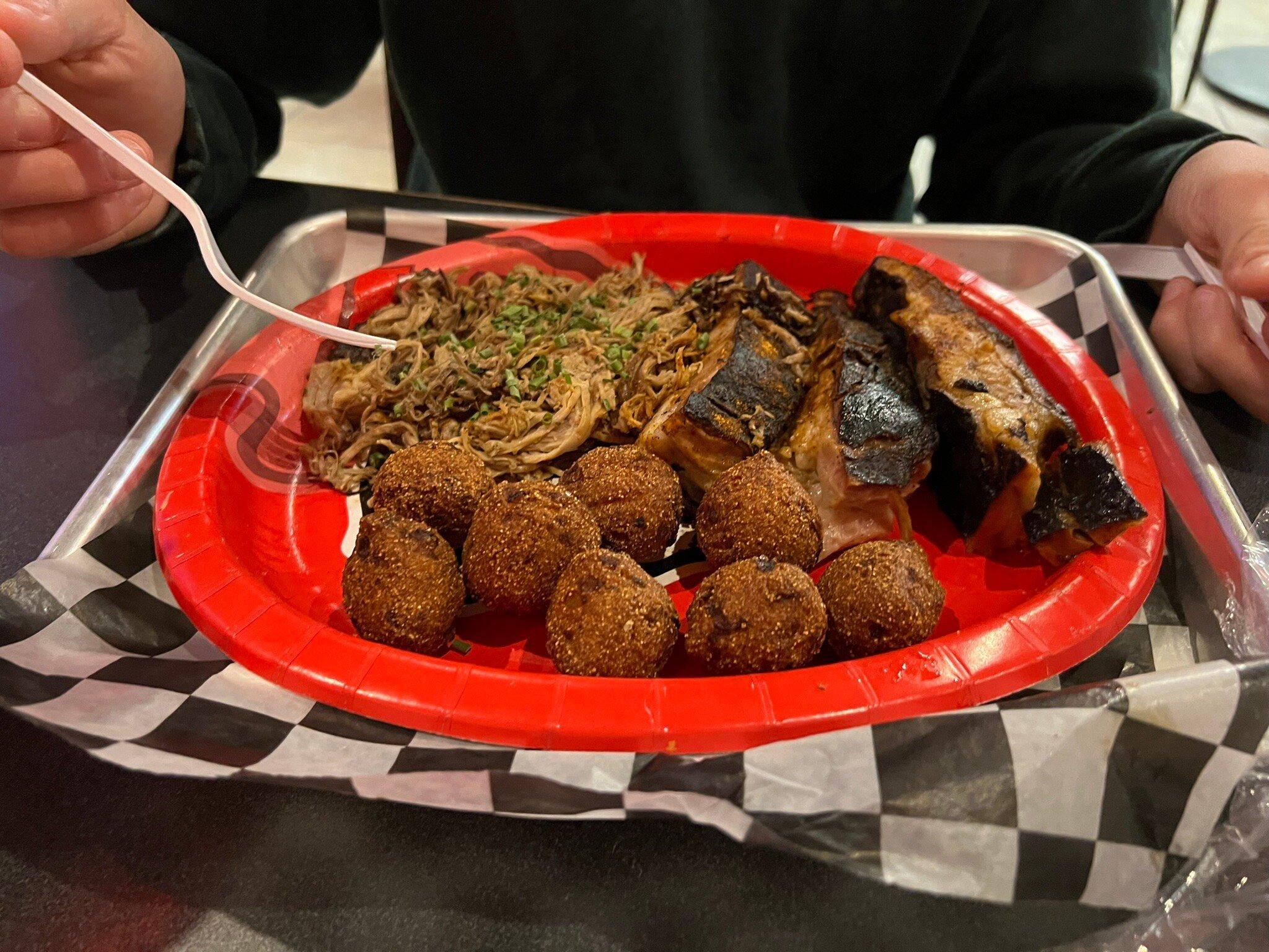 Jonathan's Gourmet Wood-Fire BBQ & Seafood