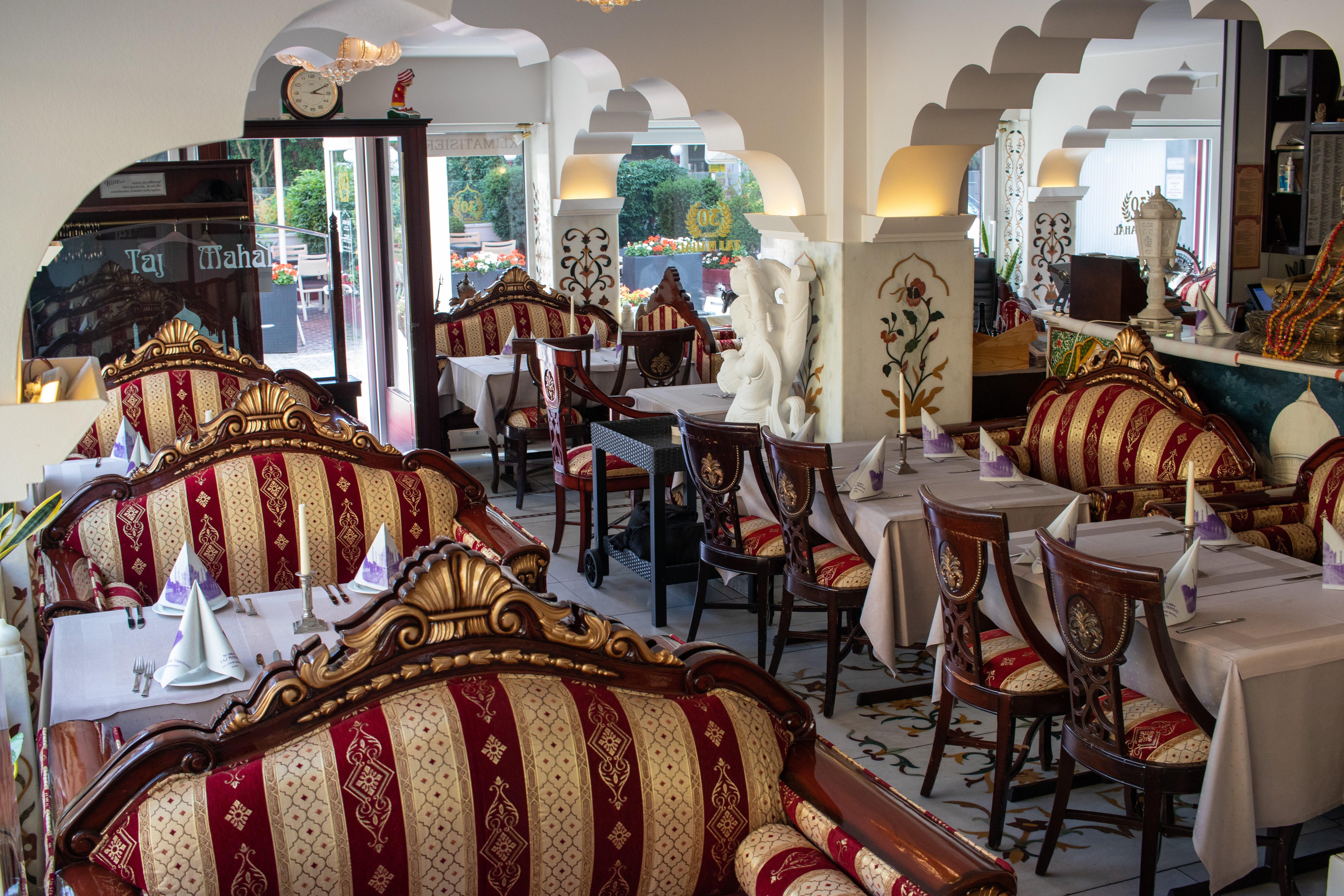 Taj Mahal Restaurant