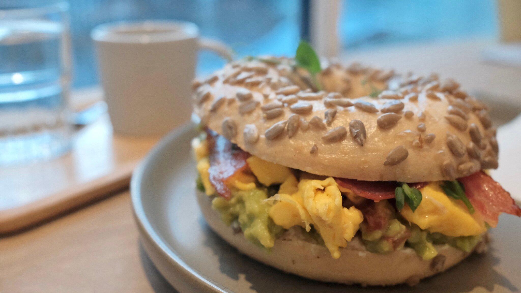 Schauplats Interior - Cafe - Wohnen