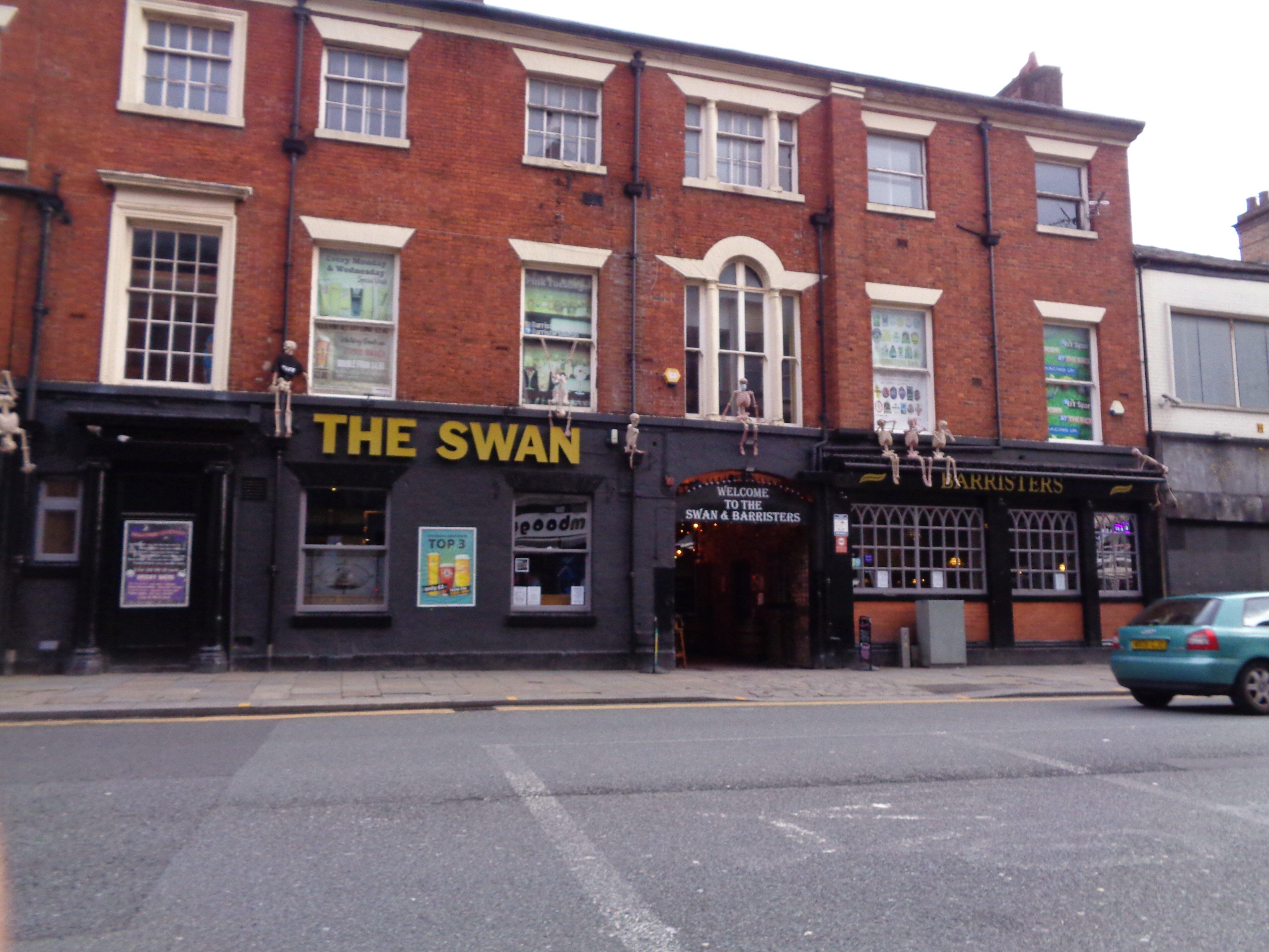 The Swan & Barristers Bar
