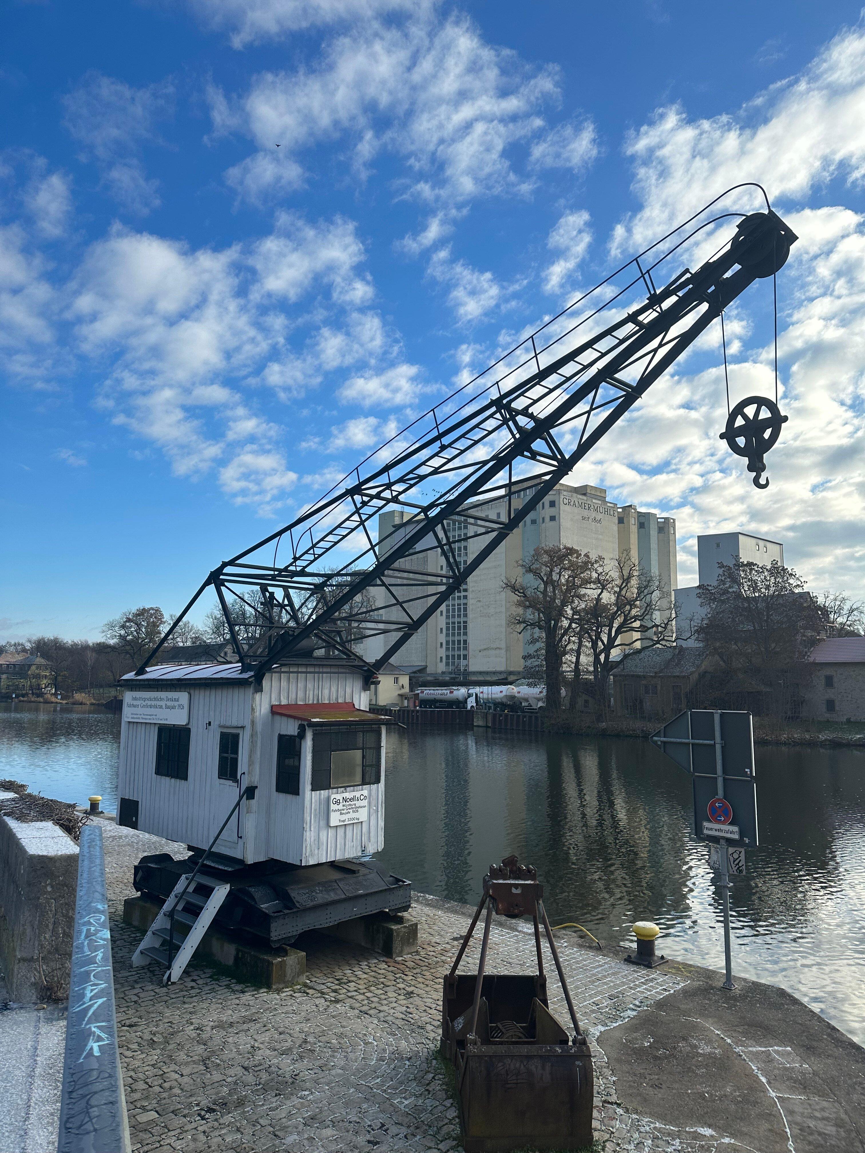 Historischer Greiferdrehkran Schweinfurt