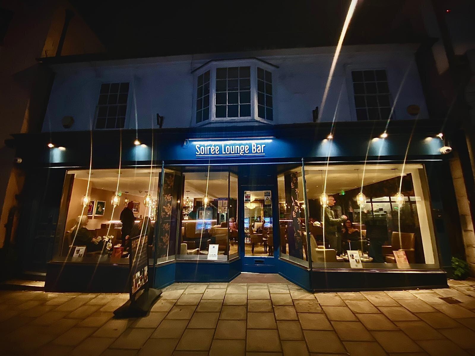Soirée Lounge Bar