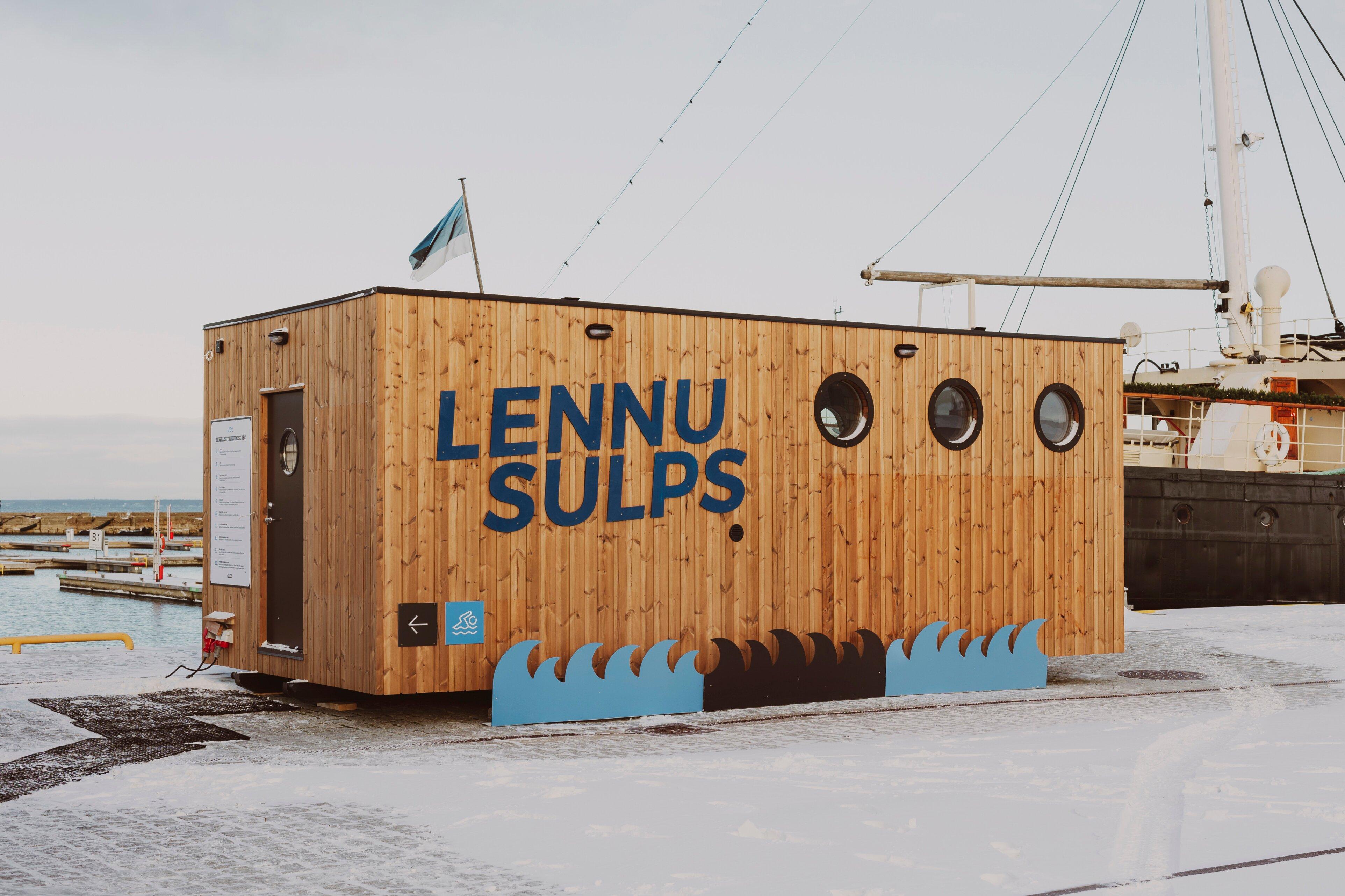 Lennusulps Winter Swimming Club