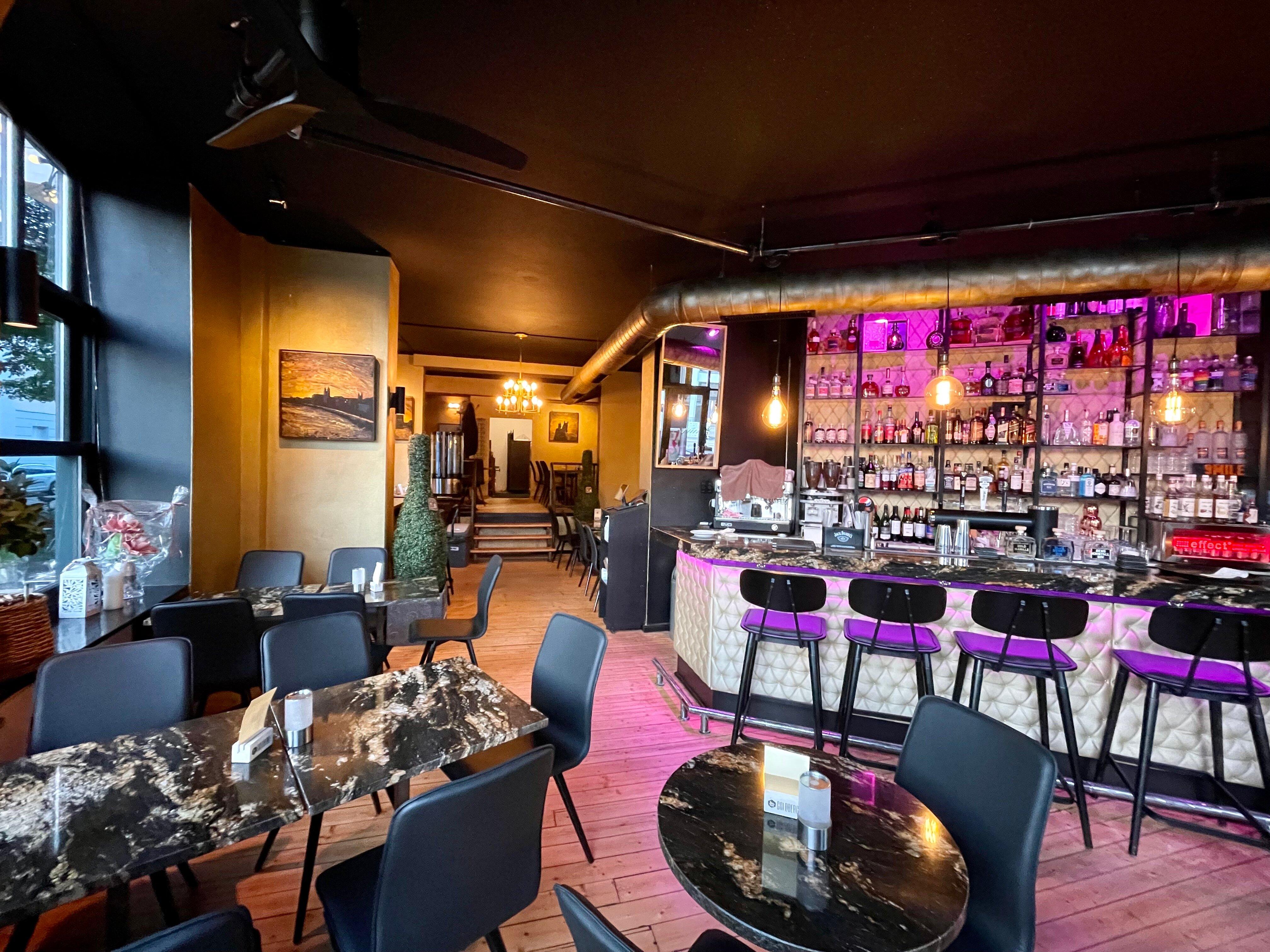 Cafe Amsterdam Restaurant & Bar