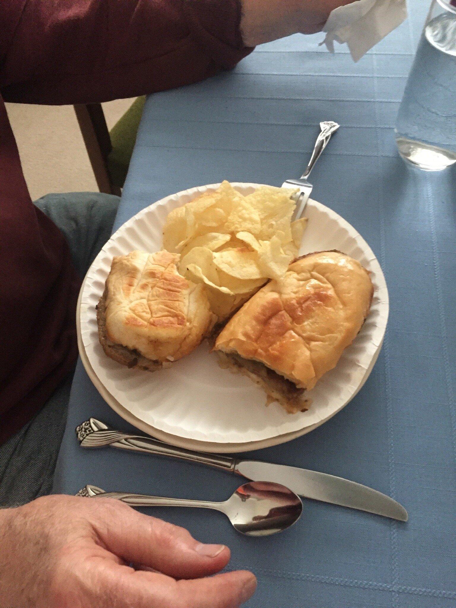 Photo by Discover34020977018