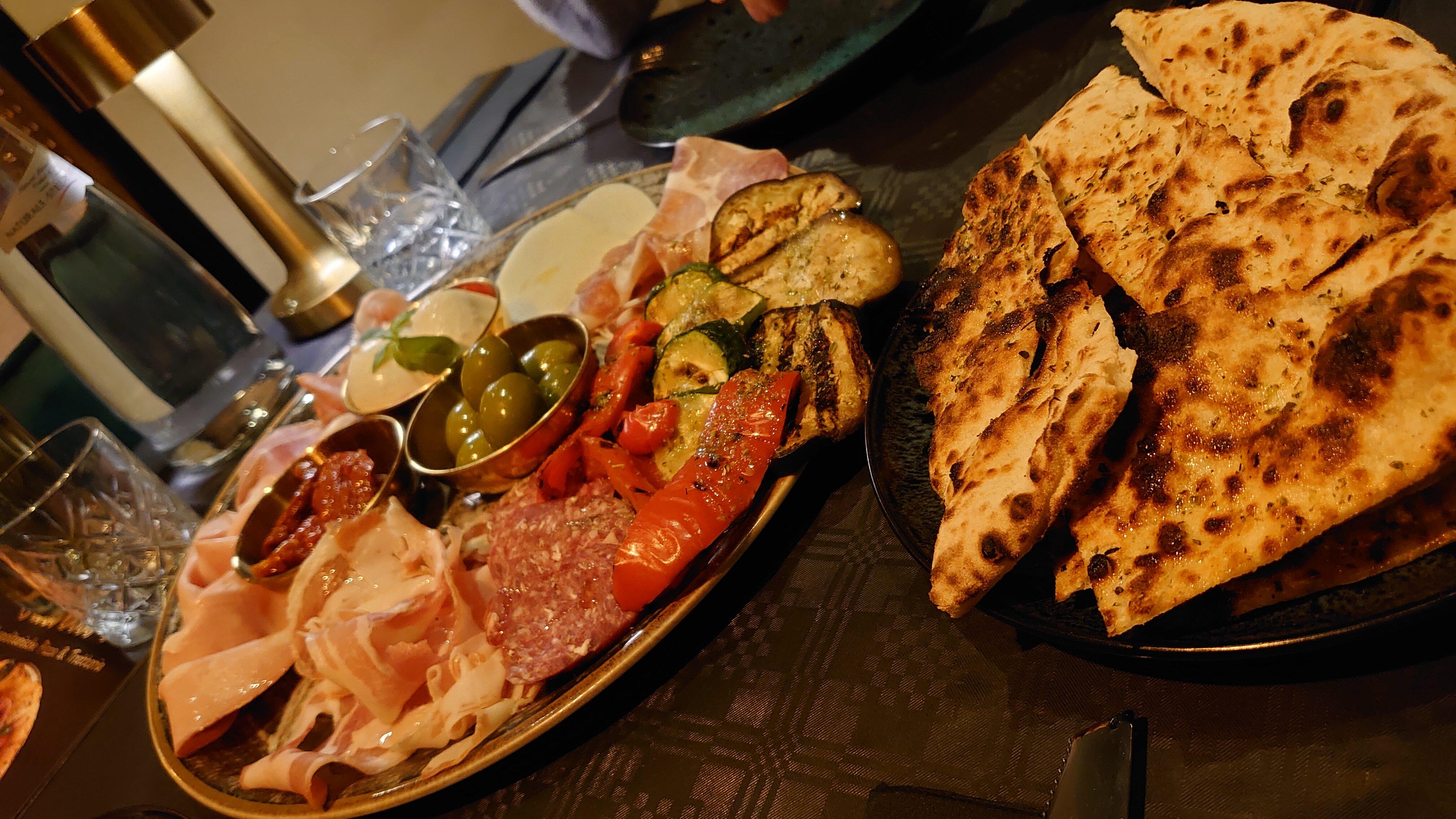 Calvello’s Neapolitanische Pizzeria & Trattoria