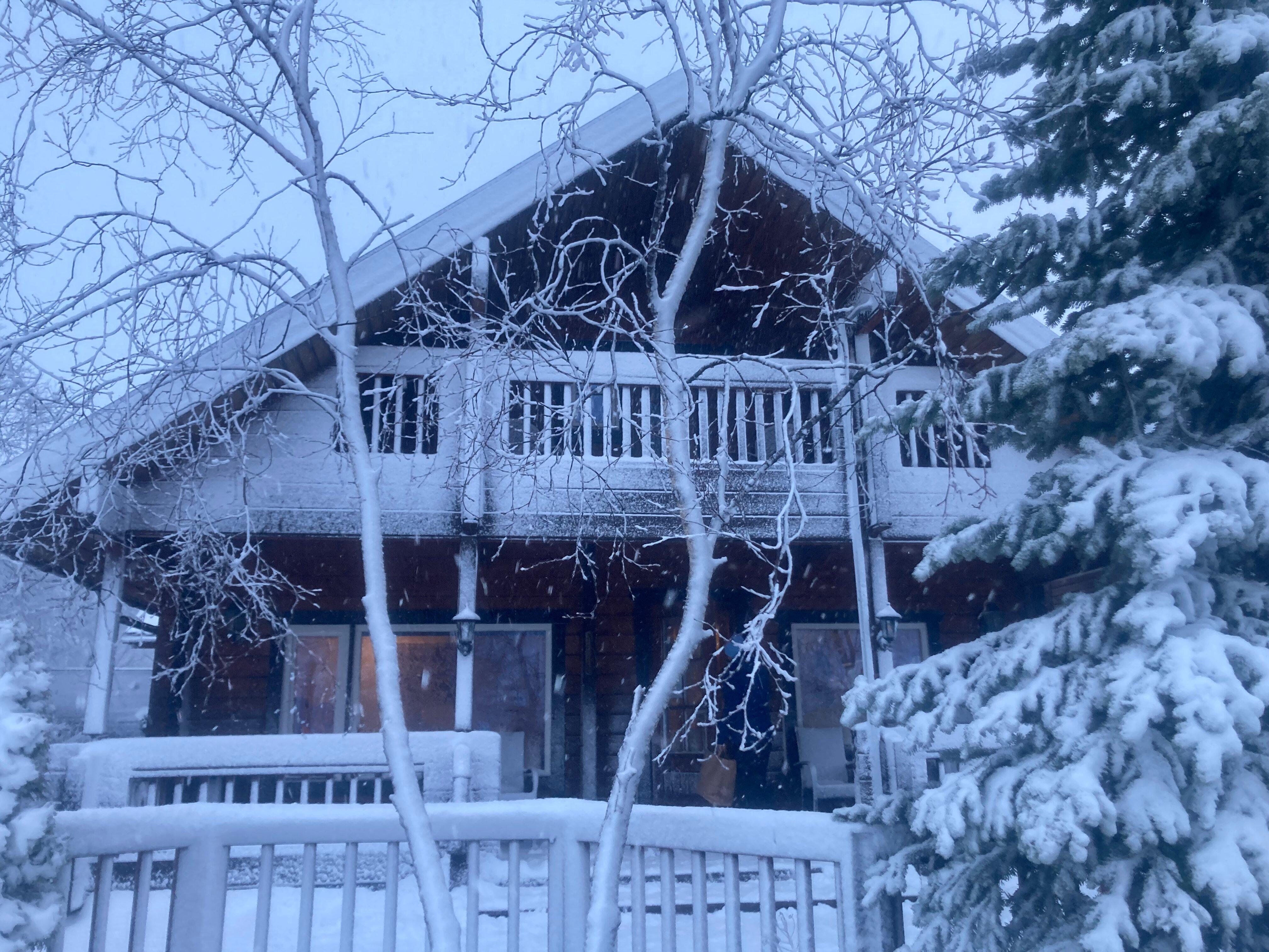 Blue Hotel Fagrilundur