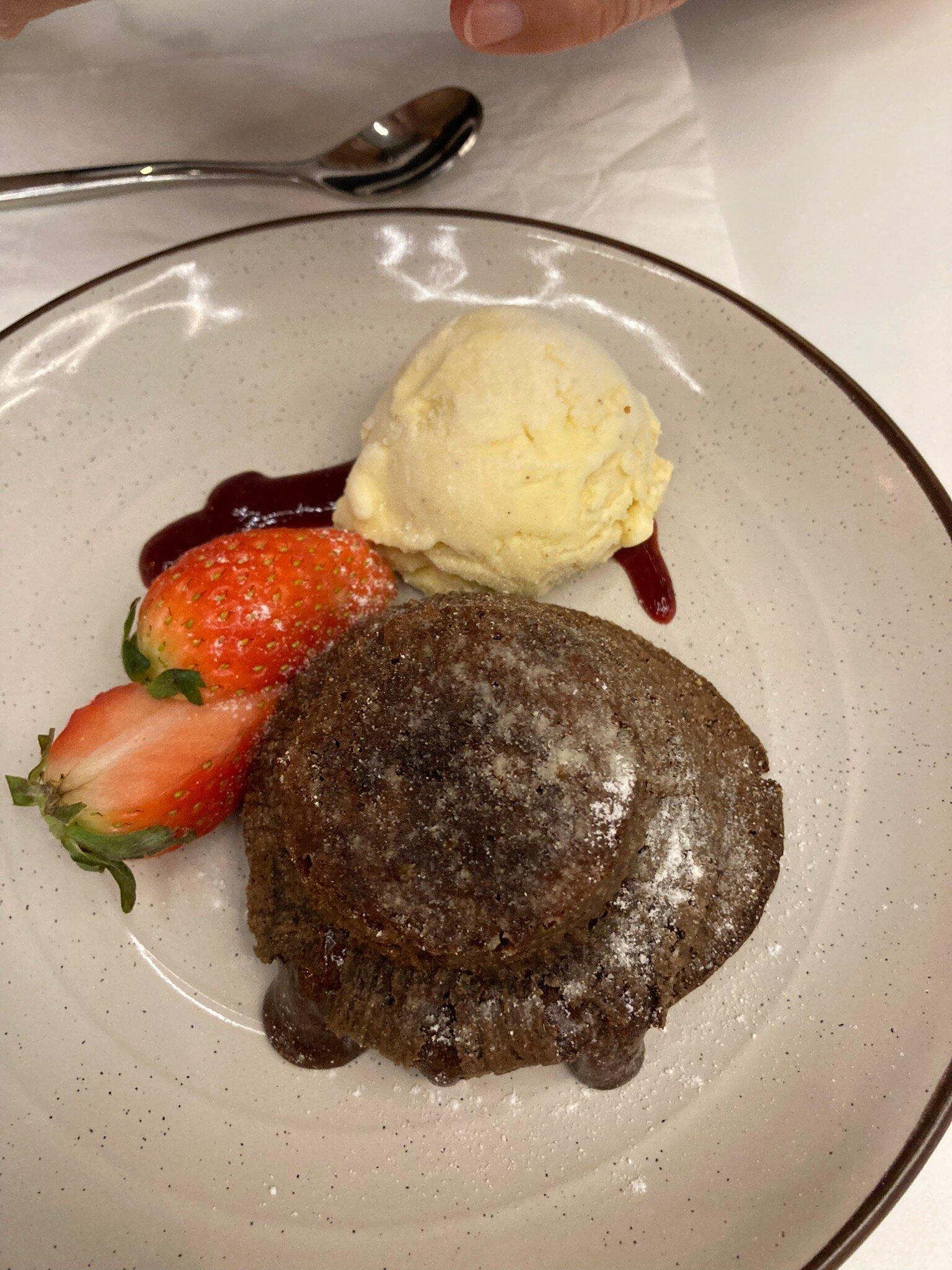 Trovato Cafe, Restaurant & Bar