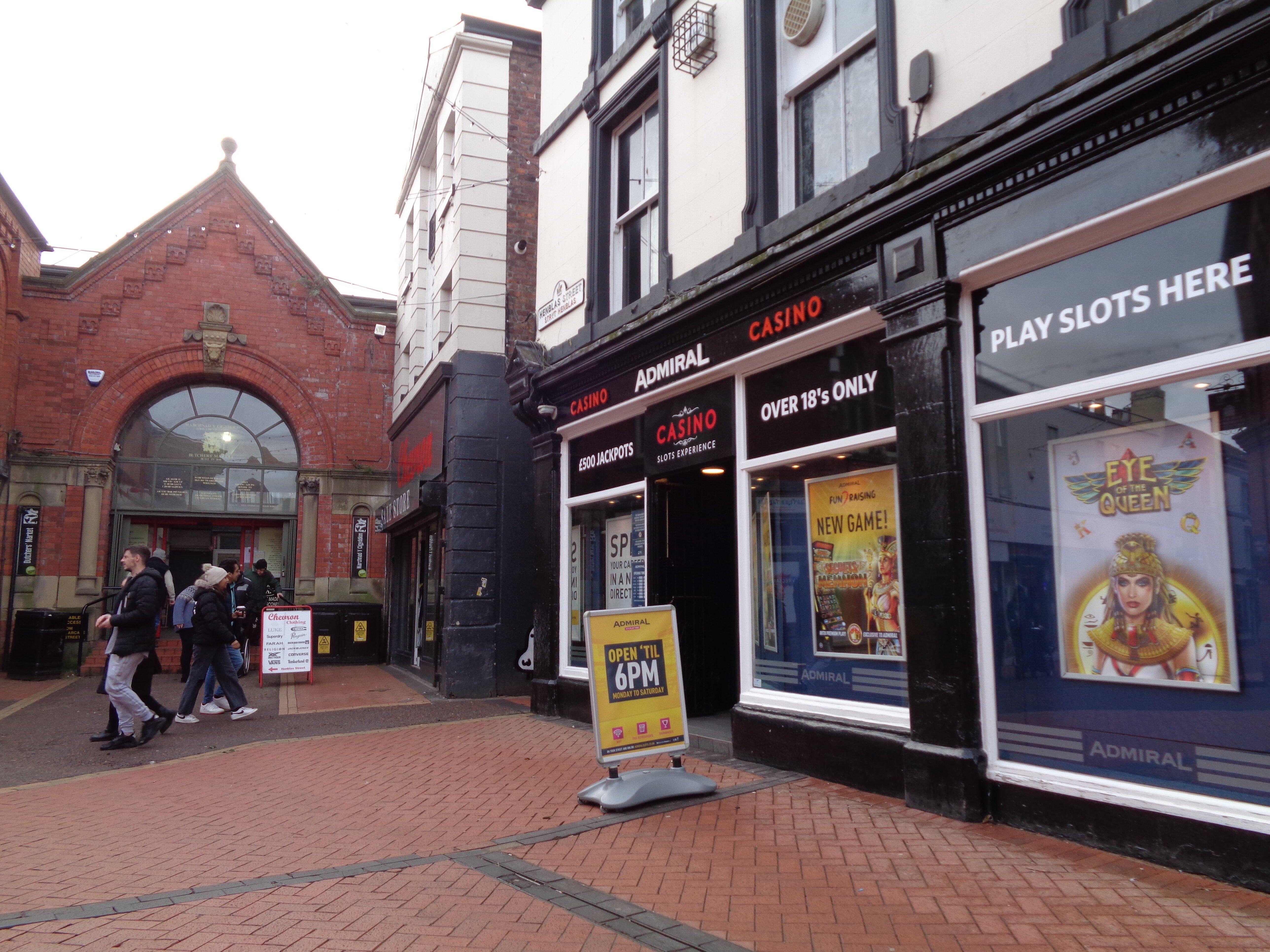 Admiral Casino - Henblas Street