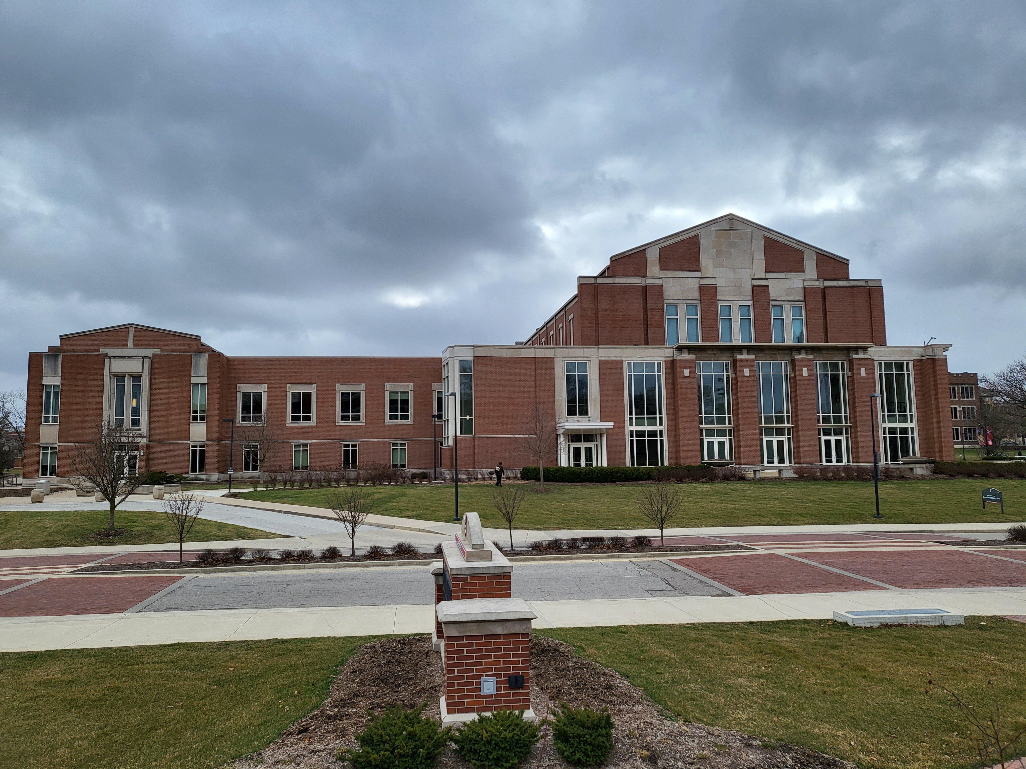 Sursa Performance Hall