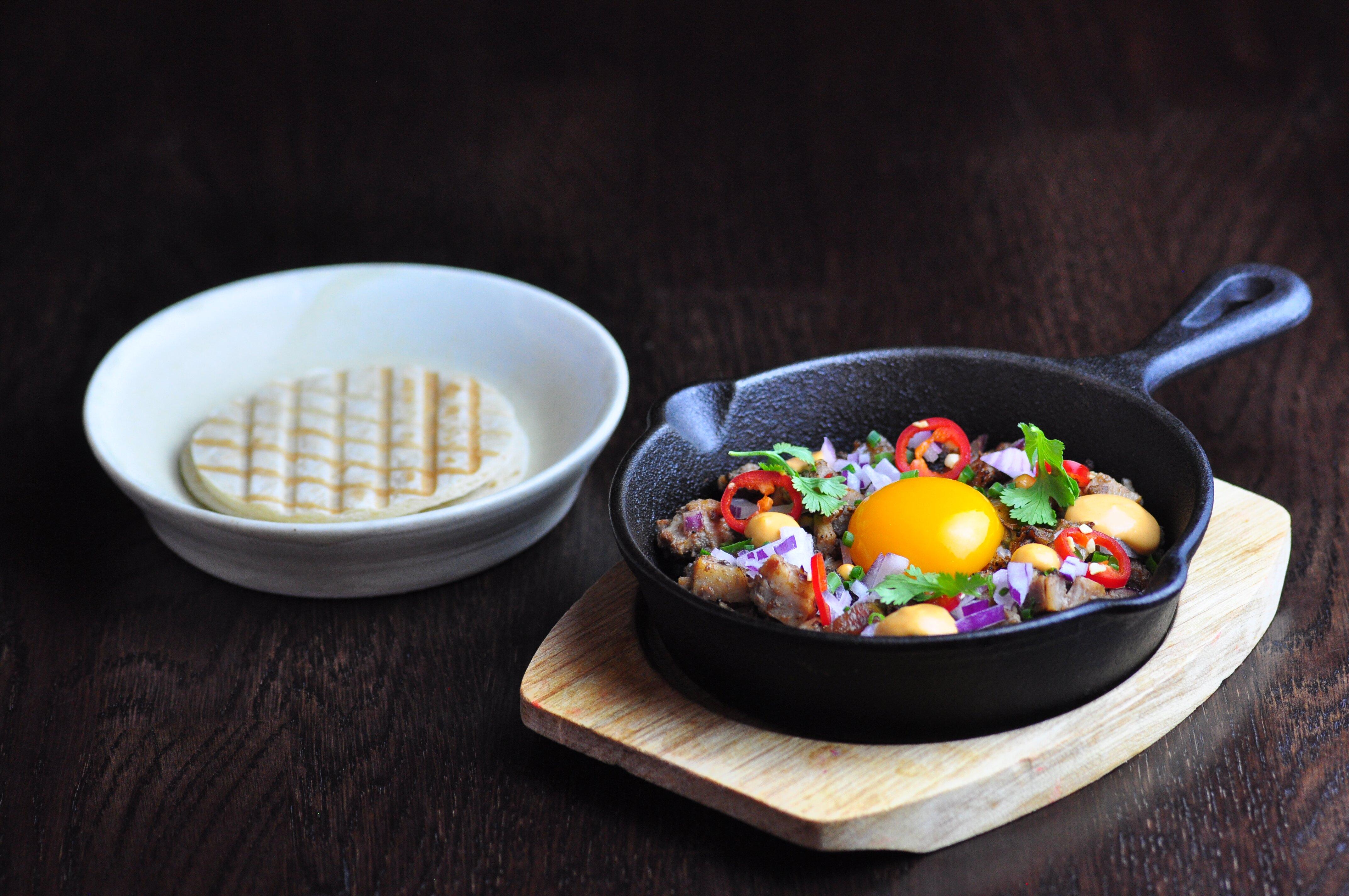 Kain Neo-Filipino Bistro