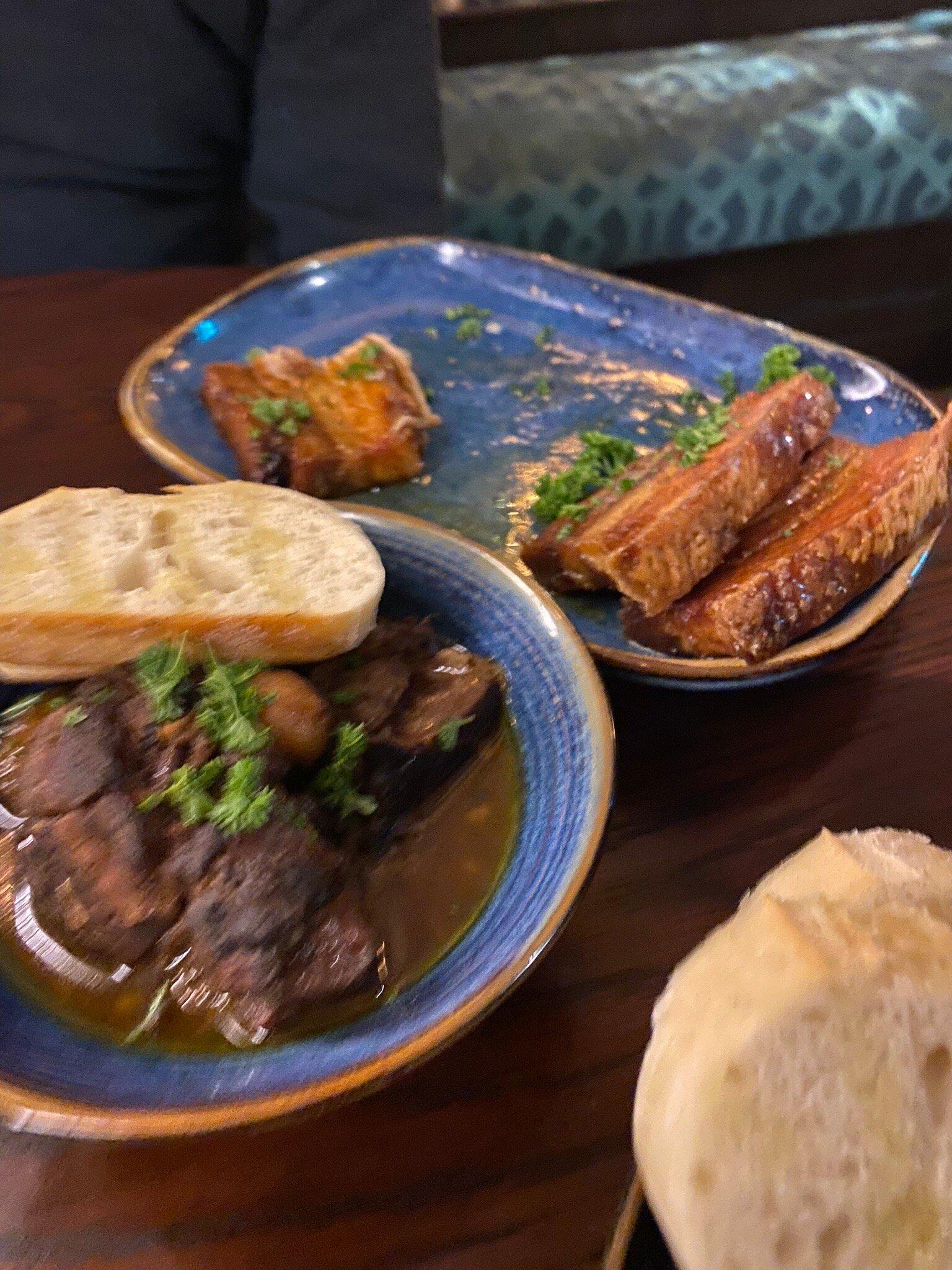 Luna Blu Cocktails & Tapas