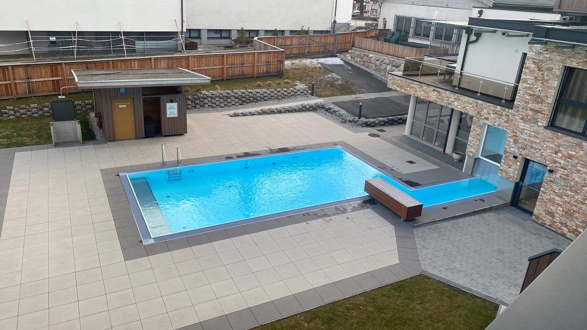 Lakeside Luxury Apartments