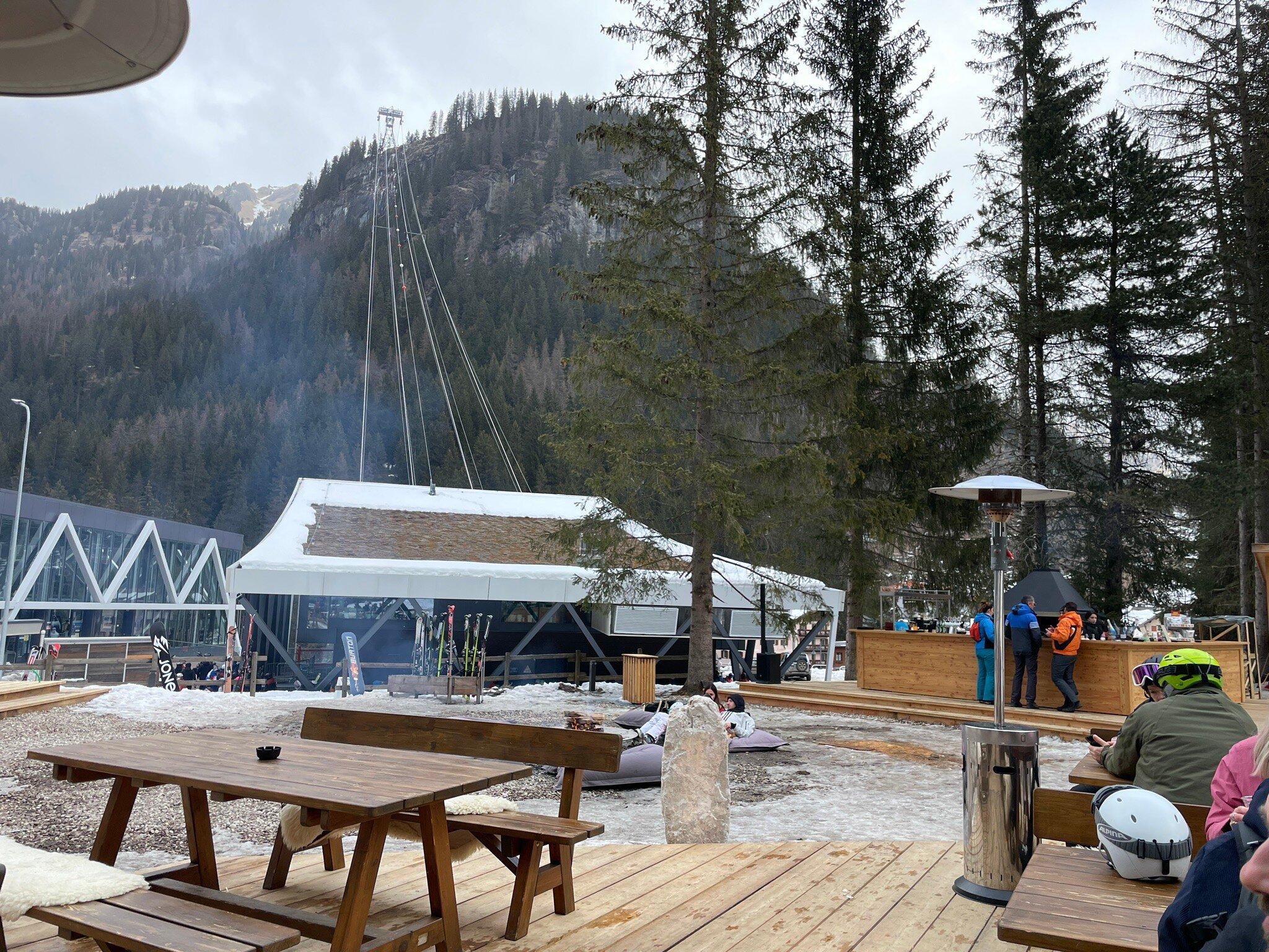 Chalet Queen Restaurant