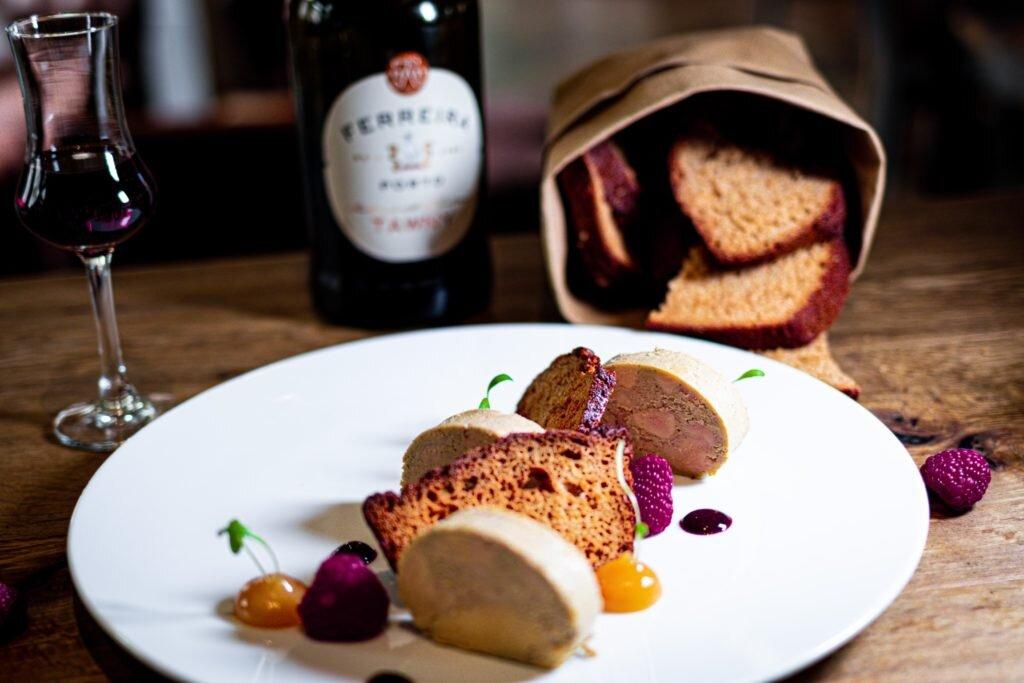 Le Resto-Hotel de Ville