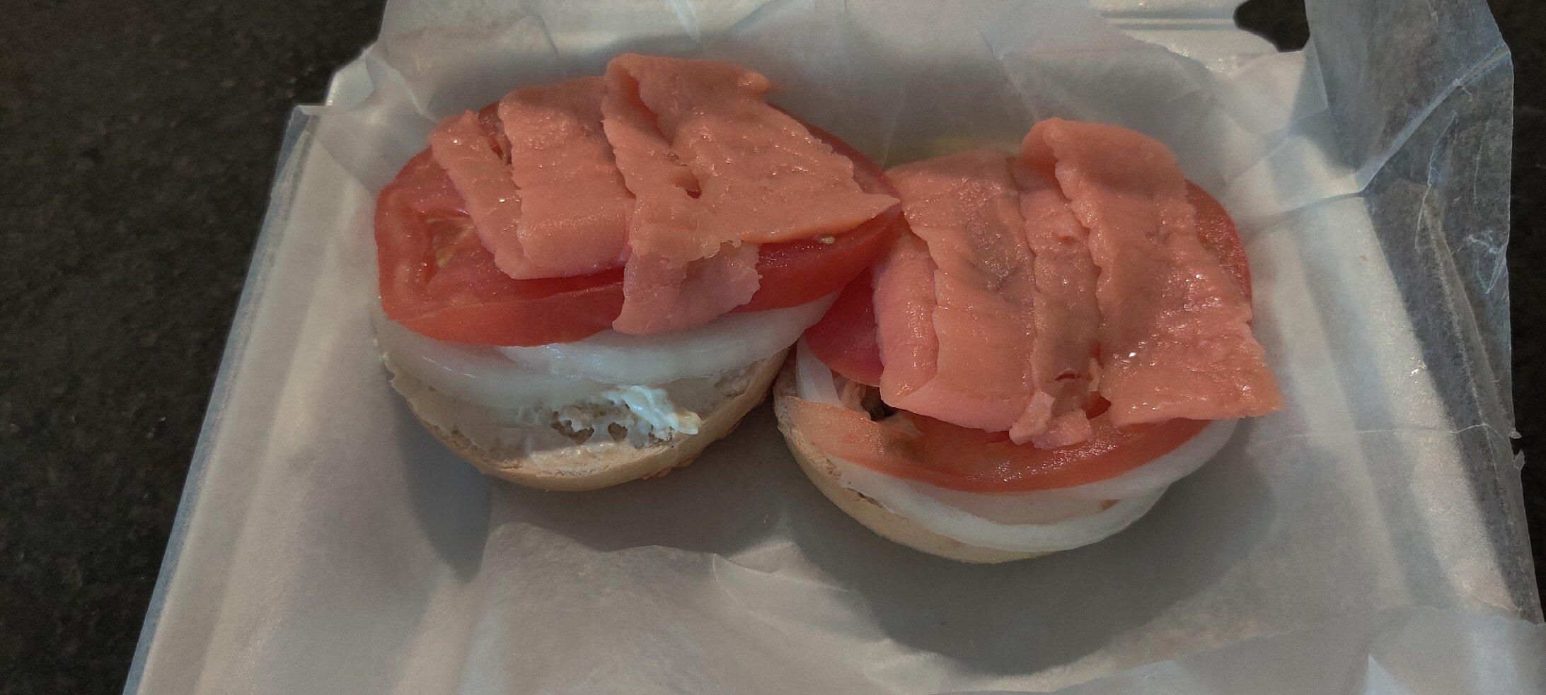 Mannie's Bagel & Delicatessen