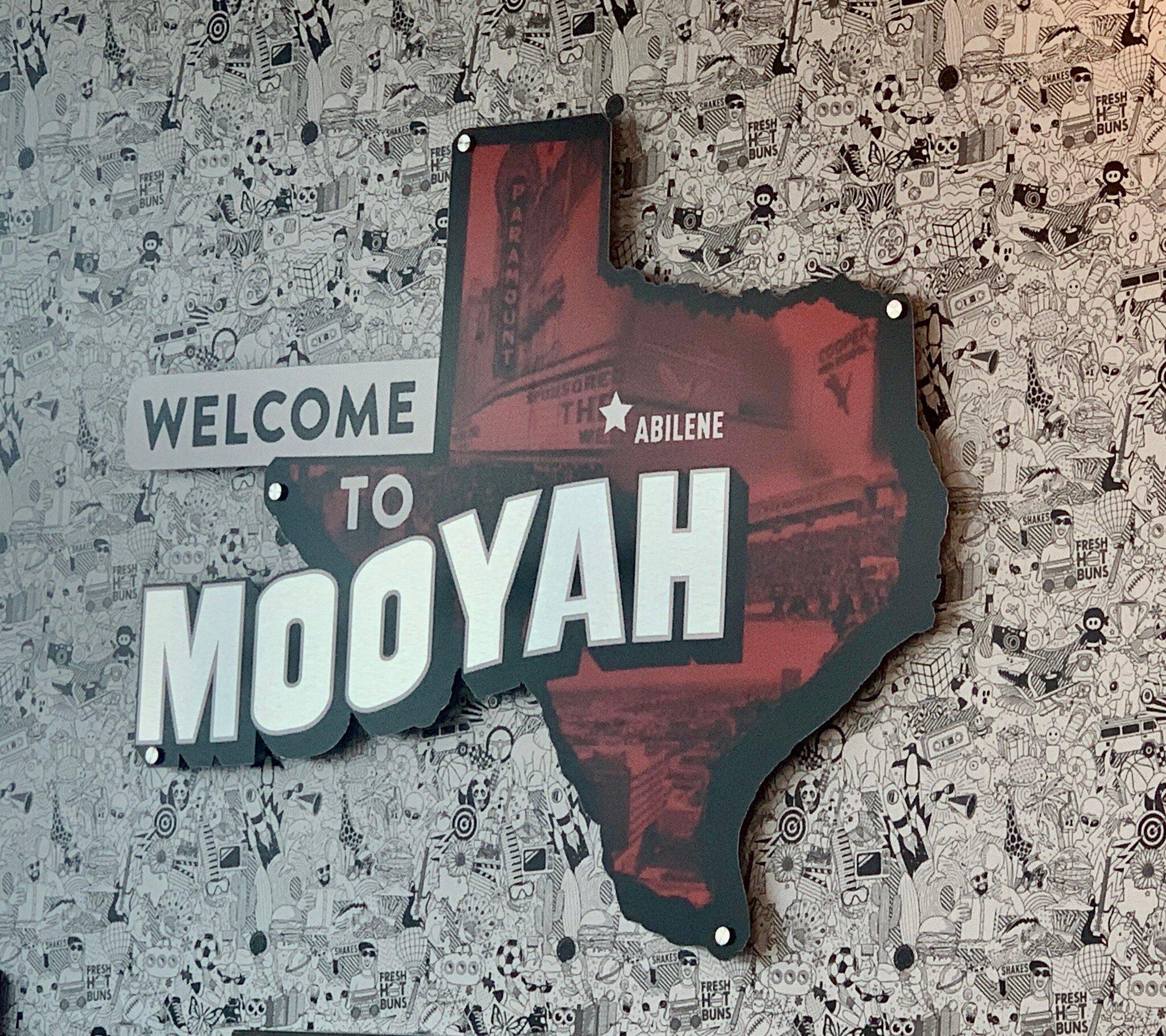 MOOYAH Burgers, Fries & Shakes