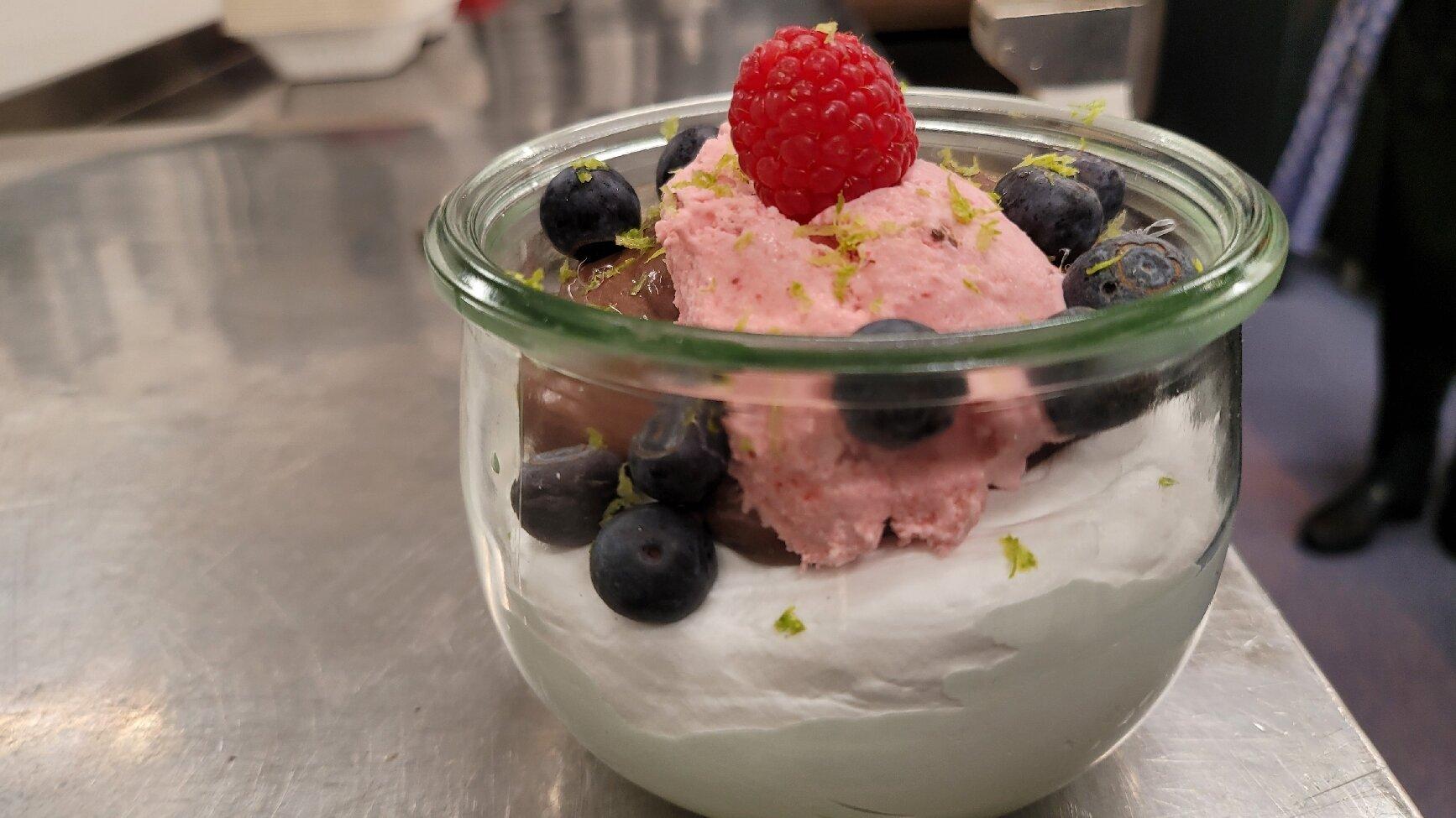 Photo by traveller_b2000