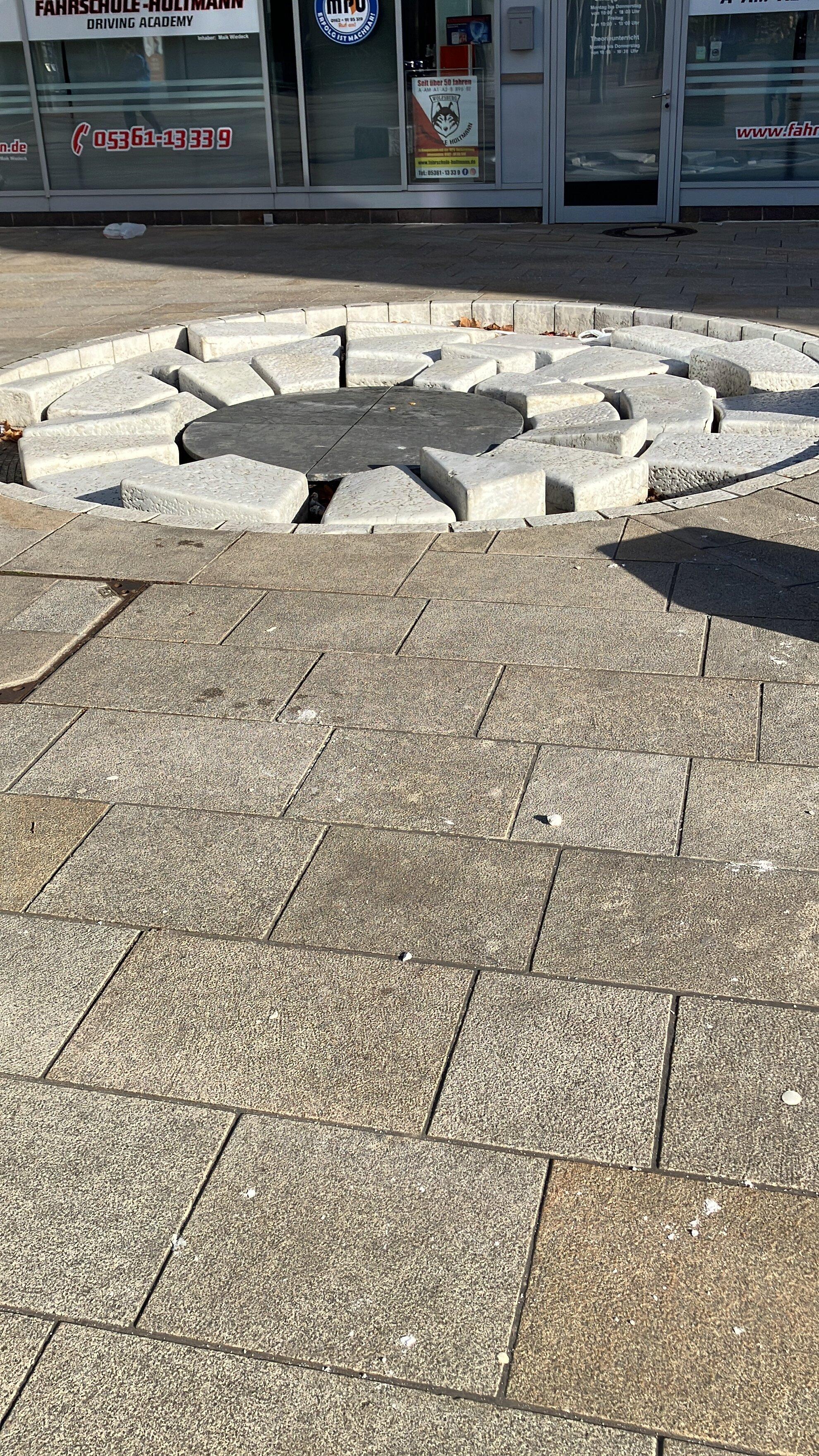 Brunnen Porschestraße