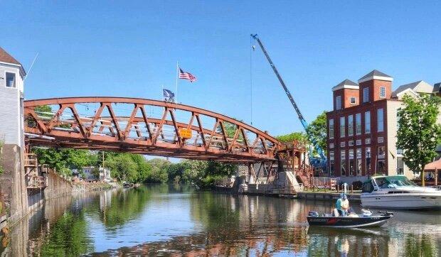 Fairport Lift Bridge