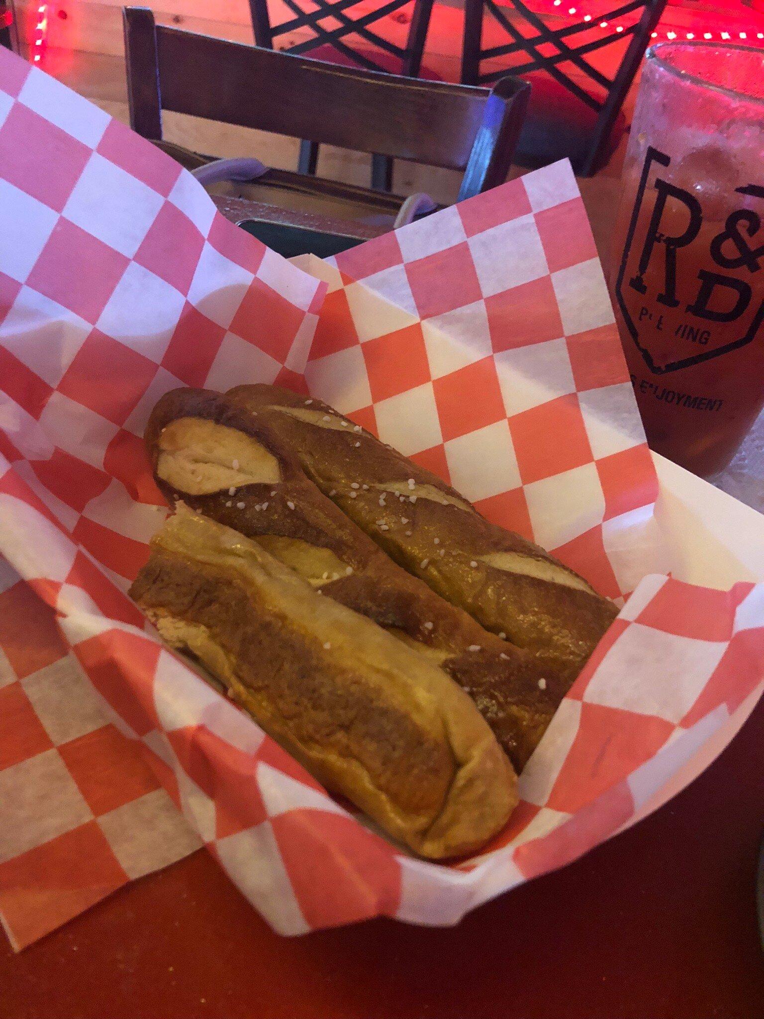 21 Yard Line Bar and Grill