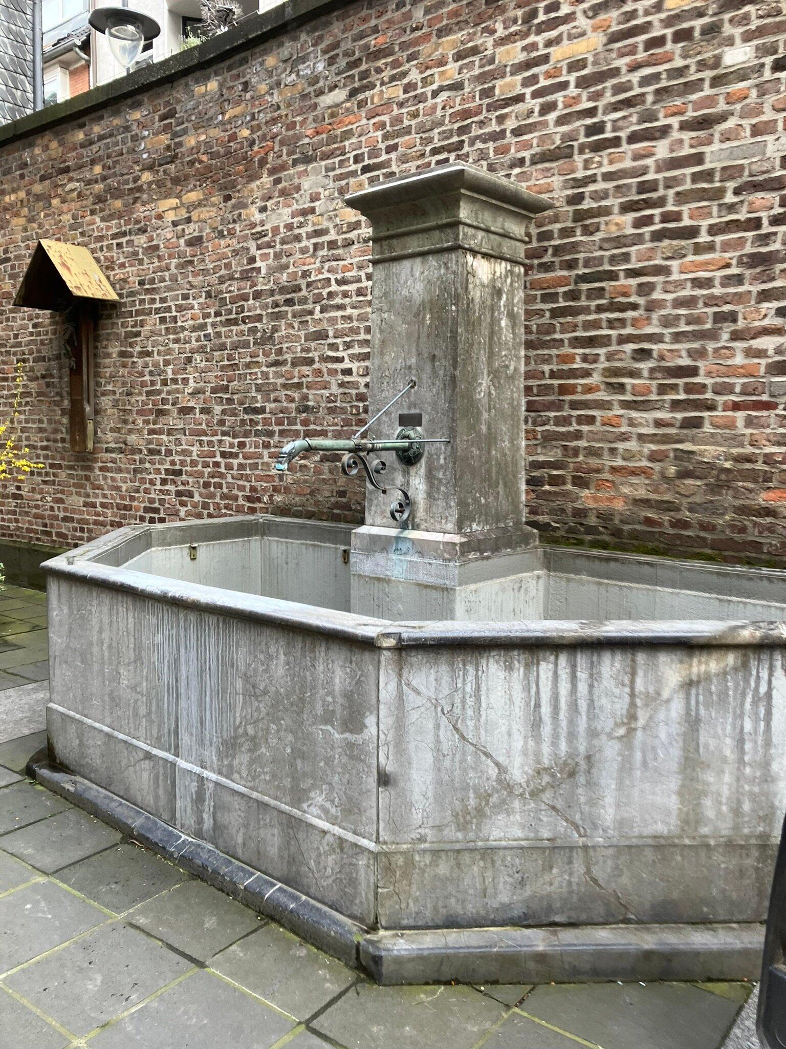 Kölner-Brunnen-St-Maria