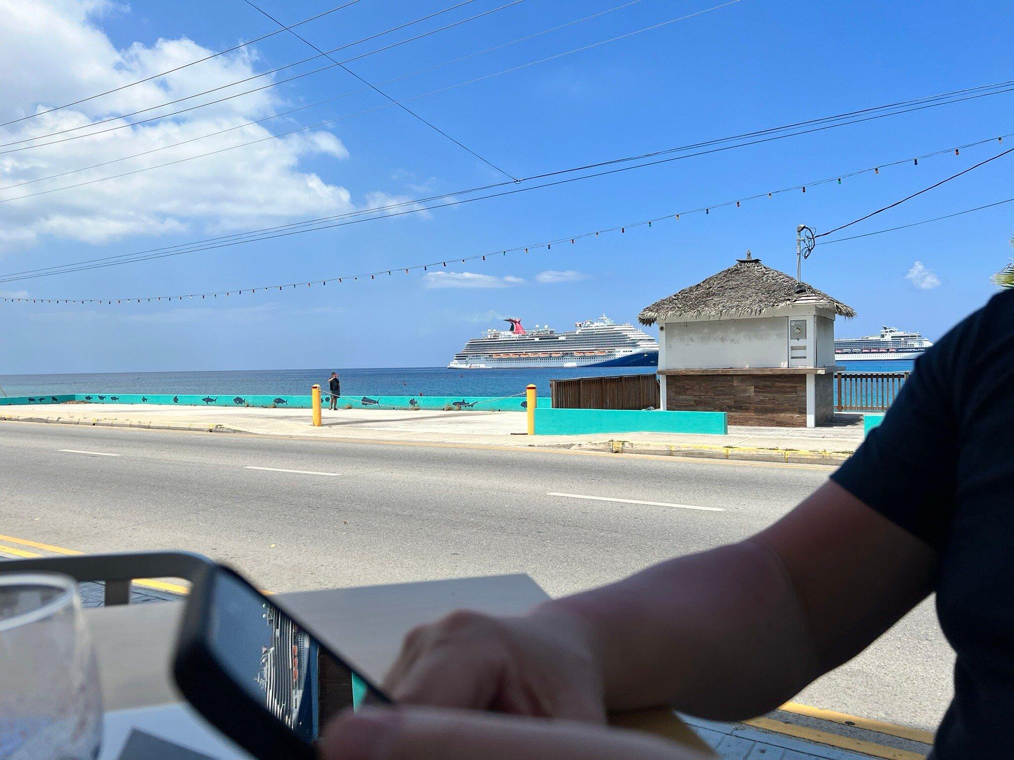 The White Whale Pub & Ale