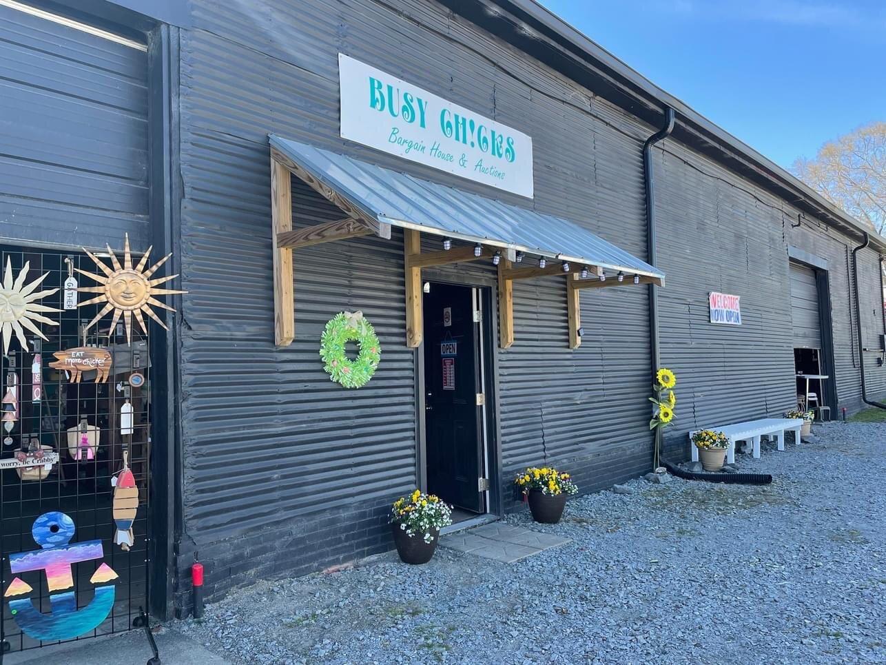 Busy Chicks Bargain House & Auctions