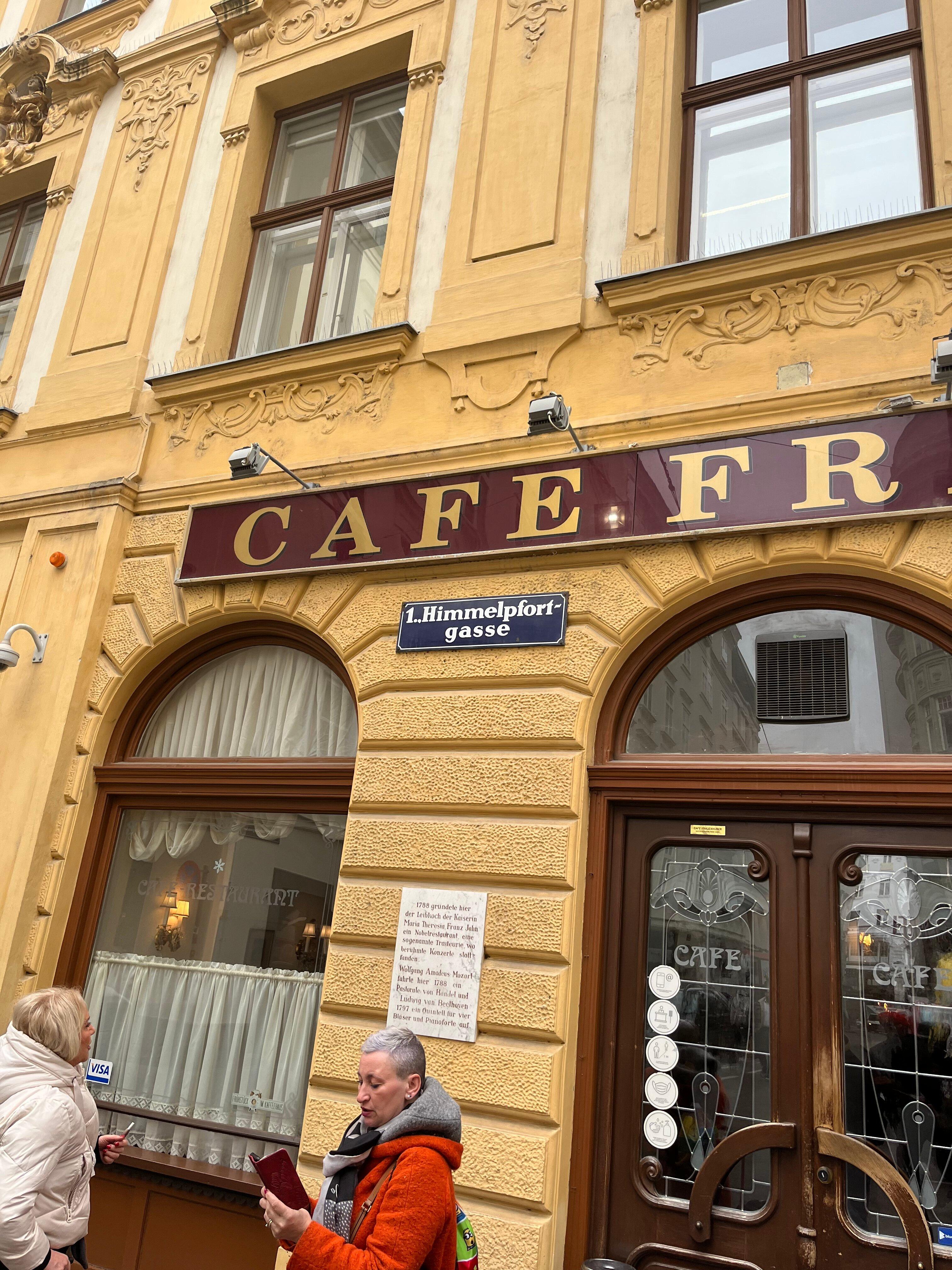 Frauencafé