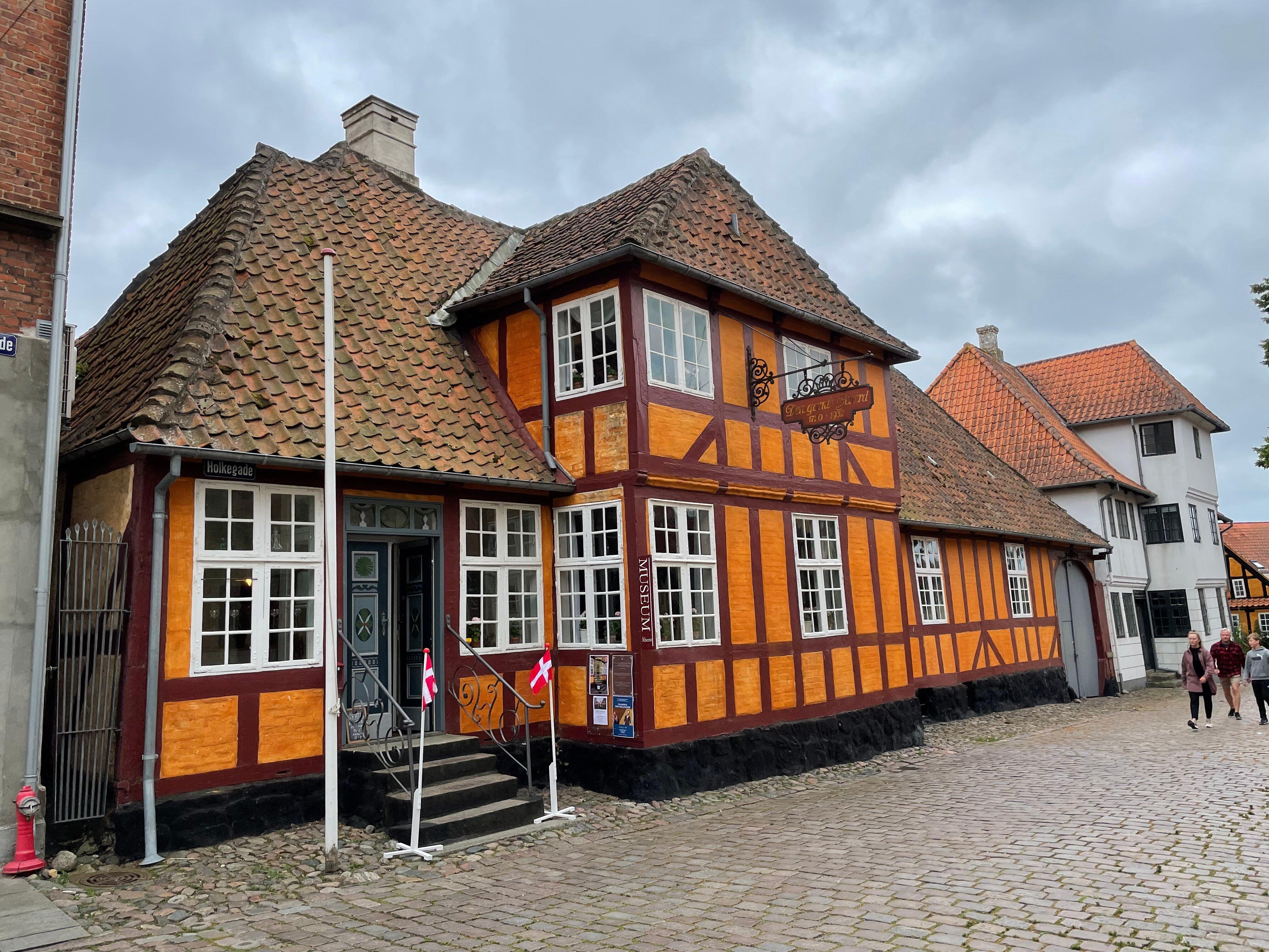 Den Gamle Gaard