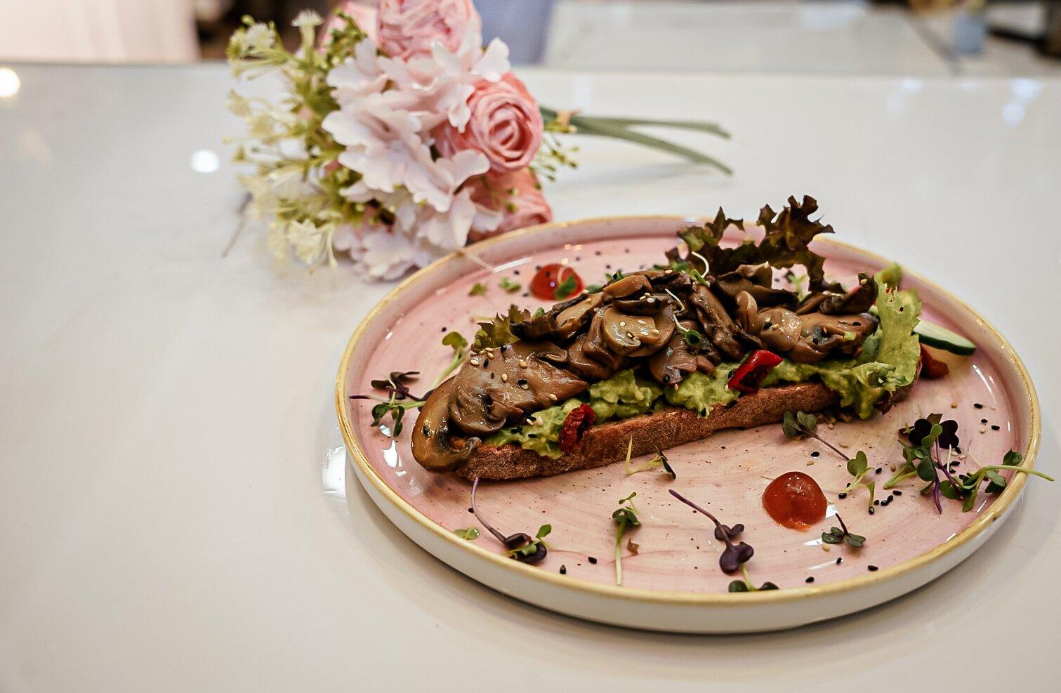 The Garden Brunch Café