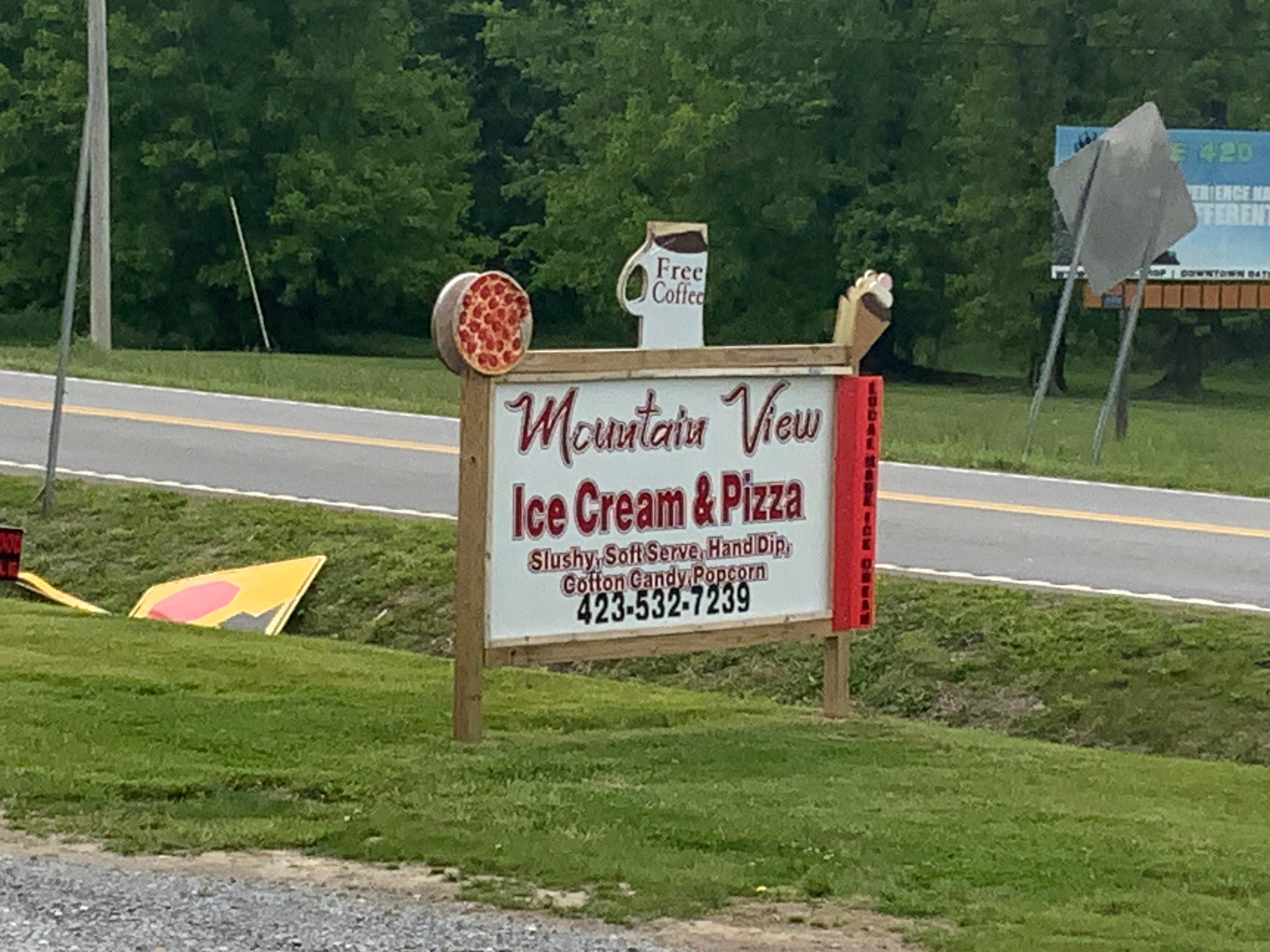 Mountain View Pizza & Ice Cream