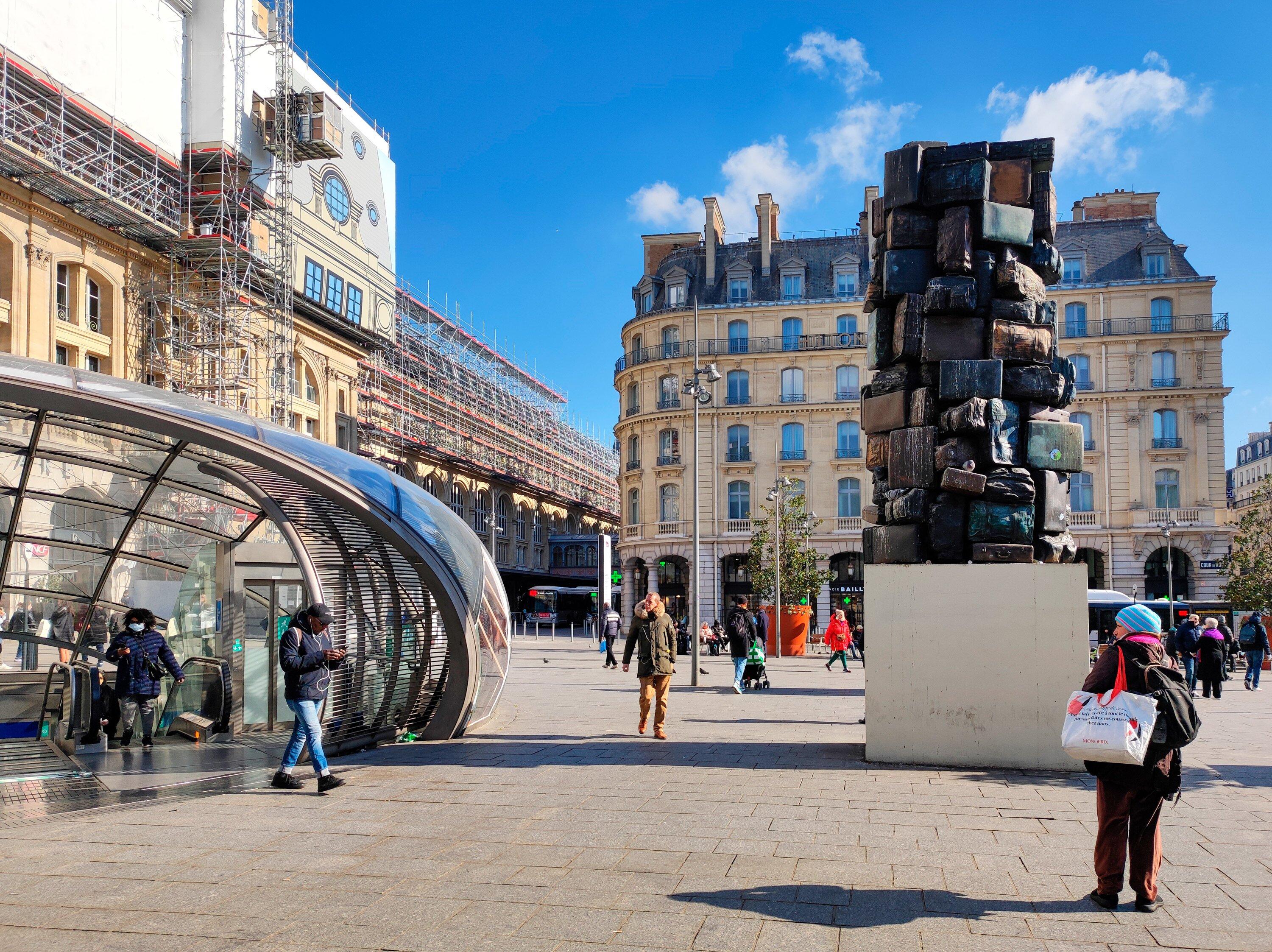 Sculpture Consigne a Vie