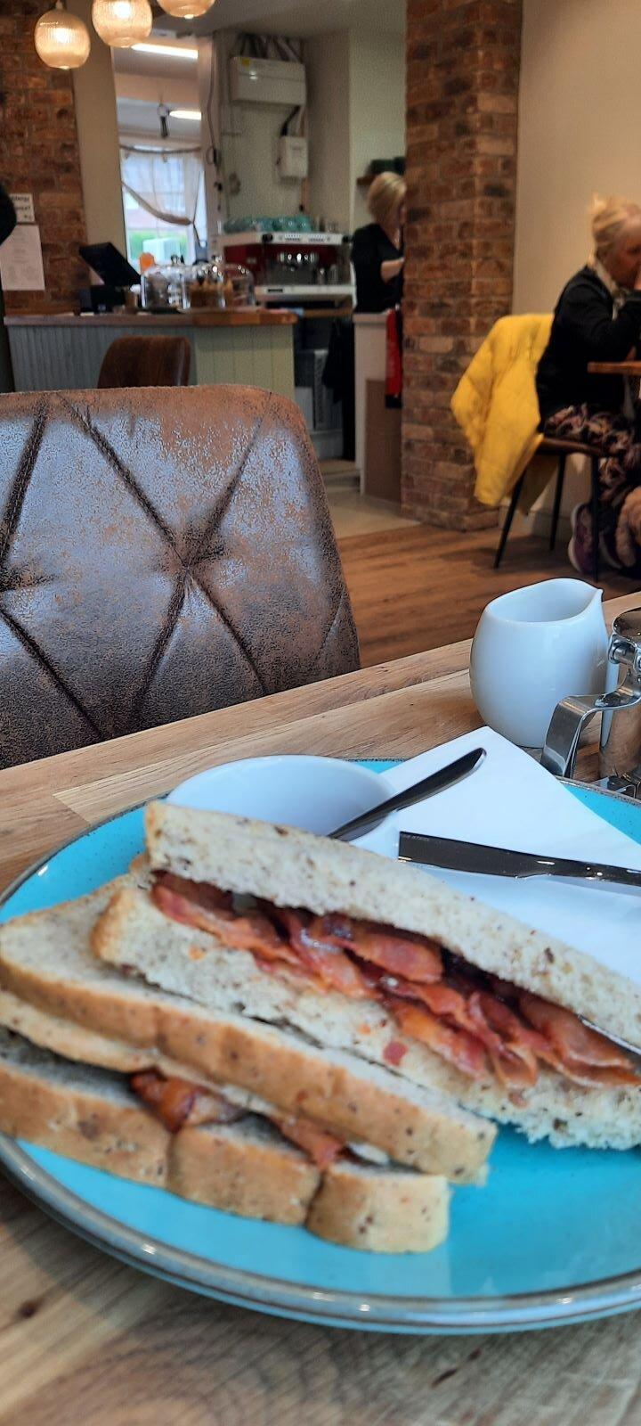 Green Hammerton Café, Shop & Post Office