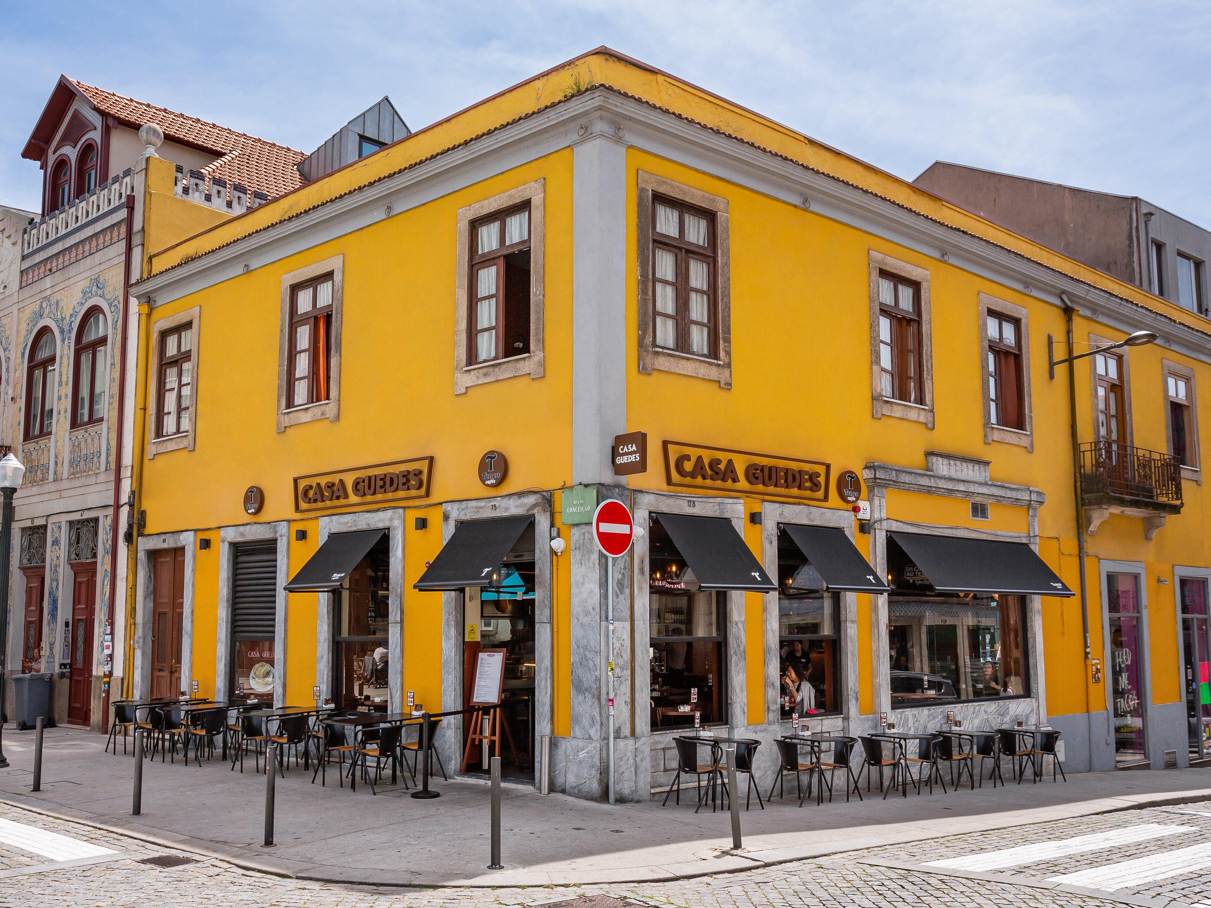 Casa Guedes Oliveiras