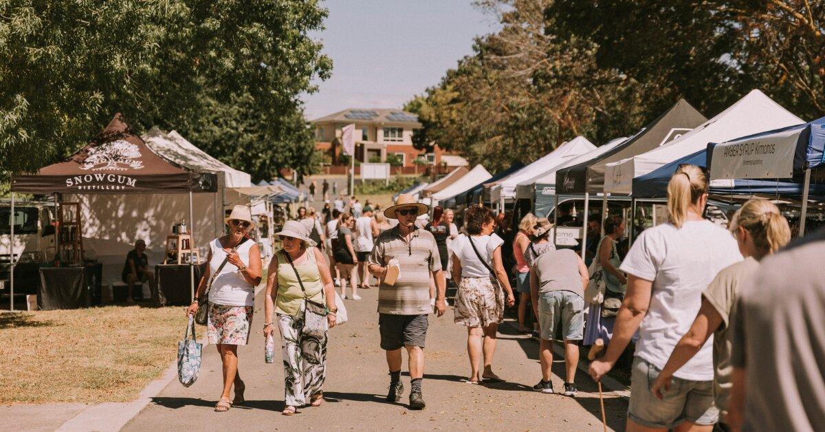 Yarra Glen Racecourse Market