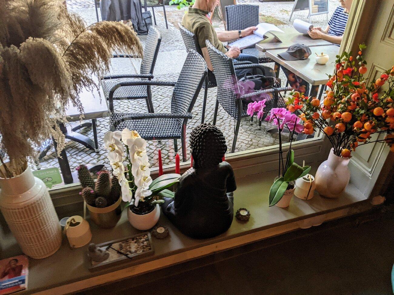 Udonge Vegan Cuisine