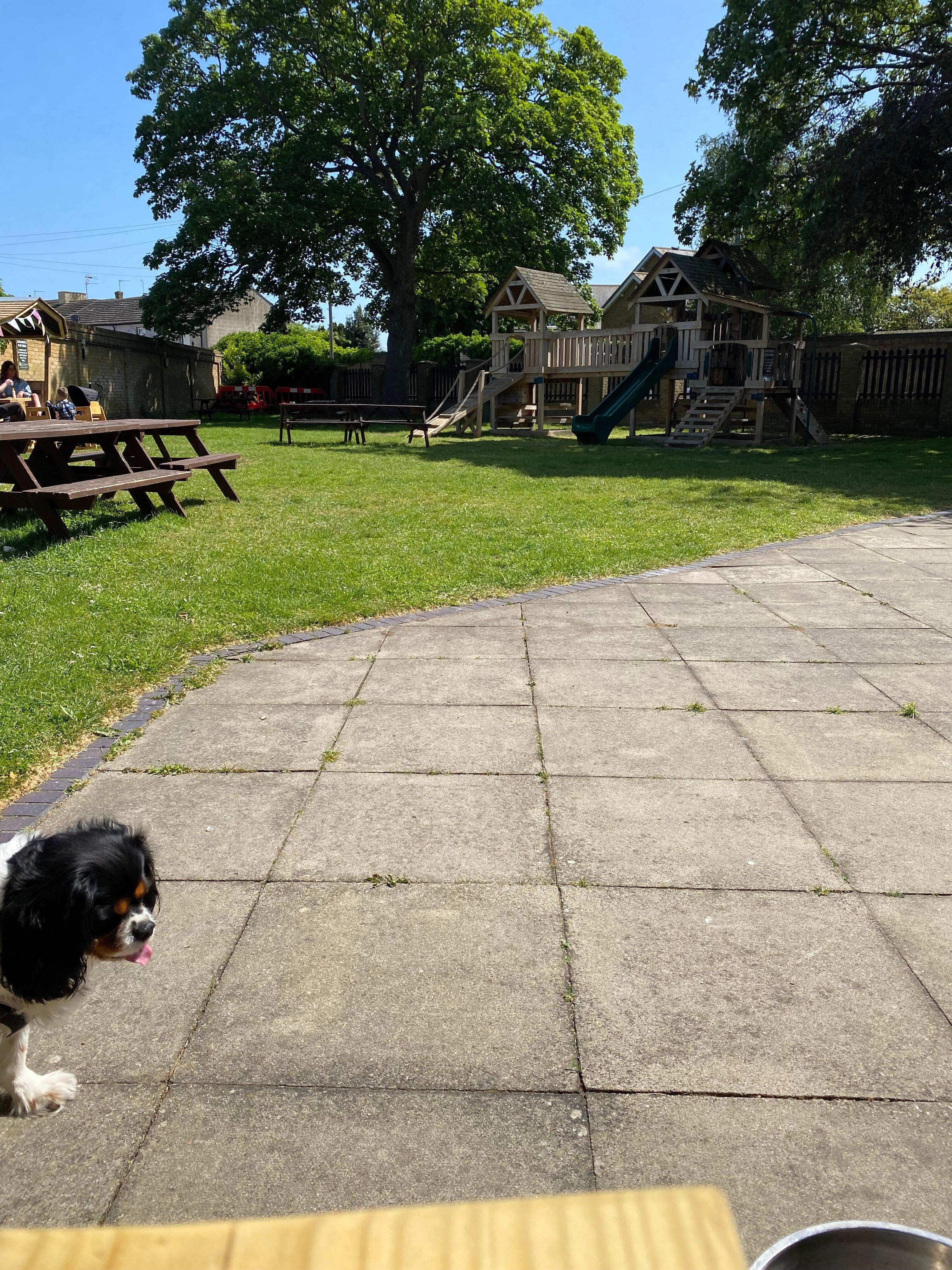 The Old Garrison Pub & Kitchen