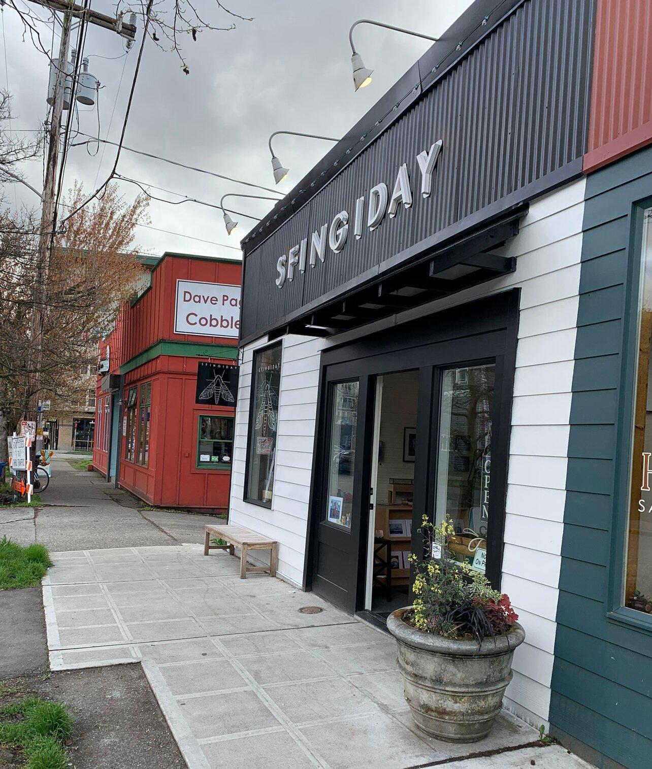 Sfingiday Gallery and Gifts