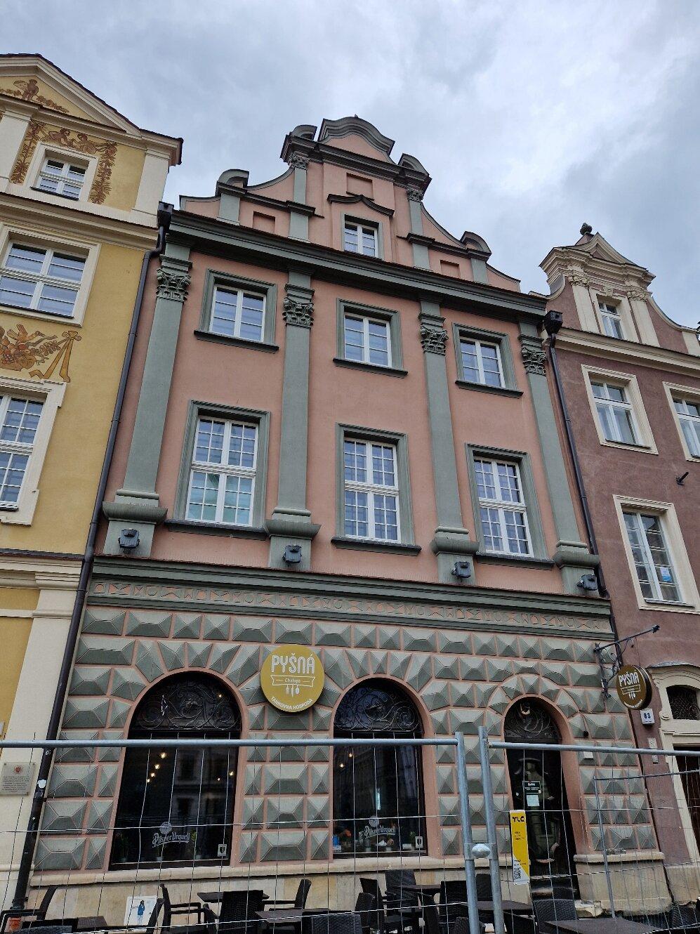 68 Stary Rynek Building