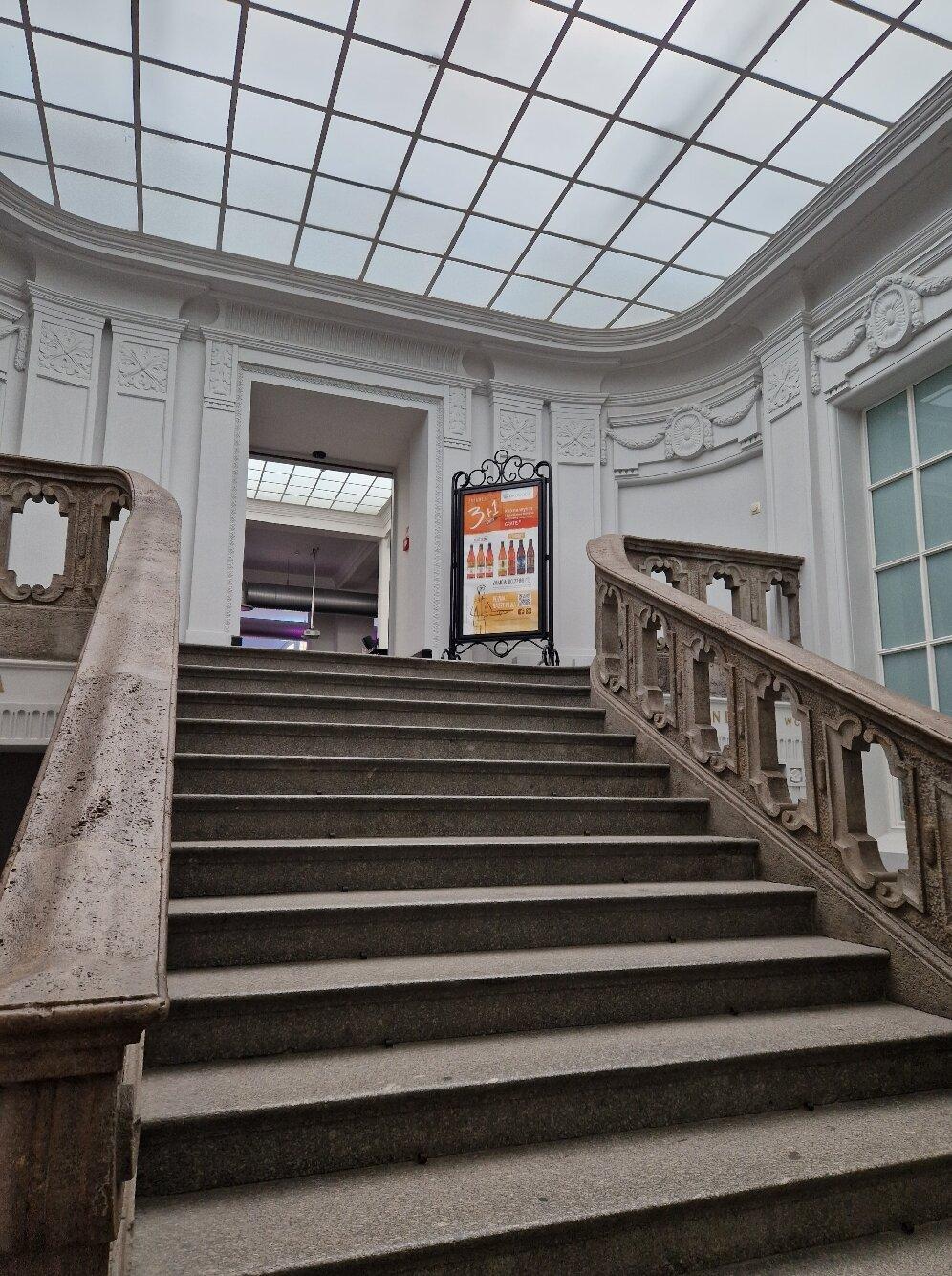 73-74 Stary Rynek Building