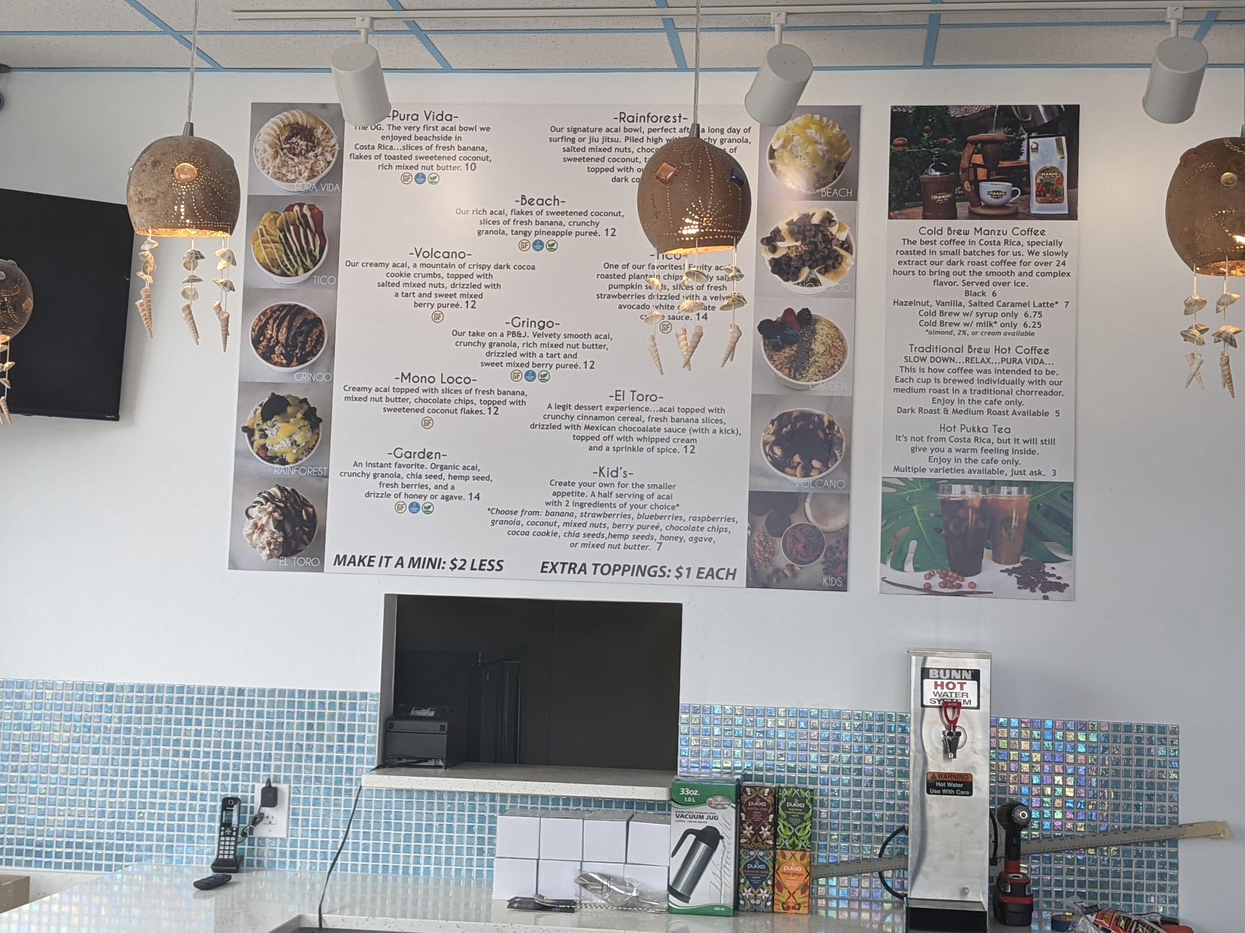 Pura Vida Açai Cafe