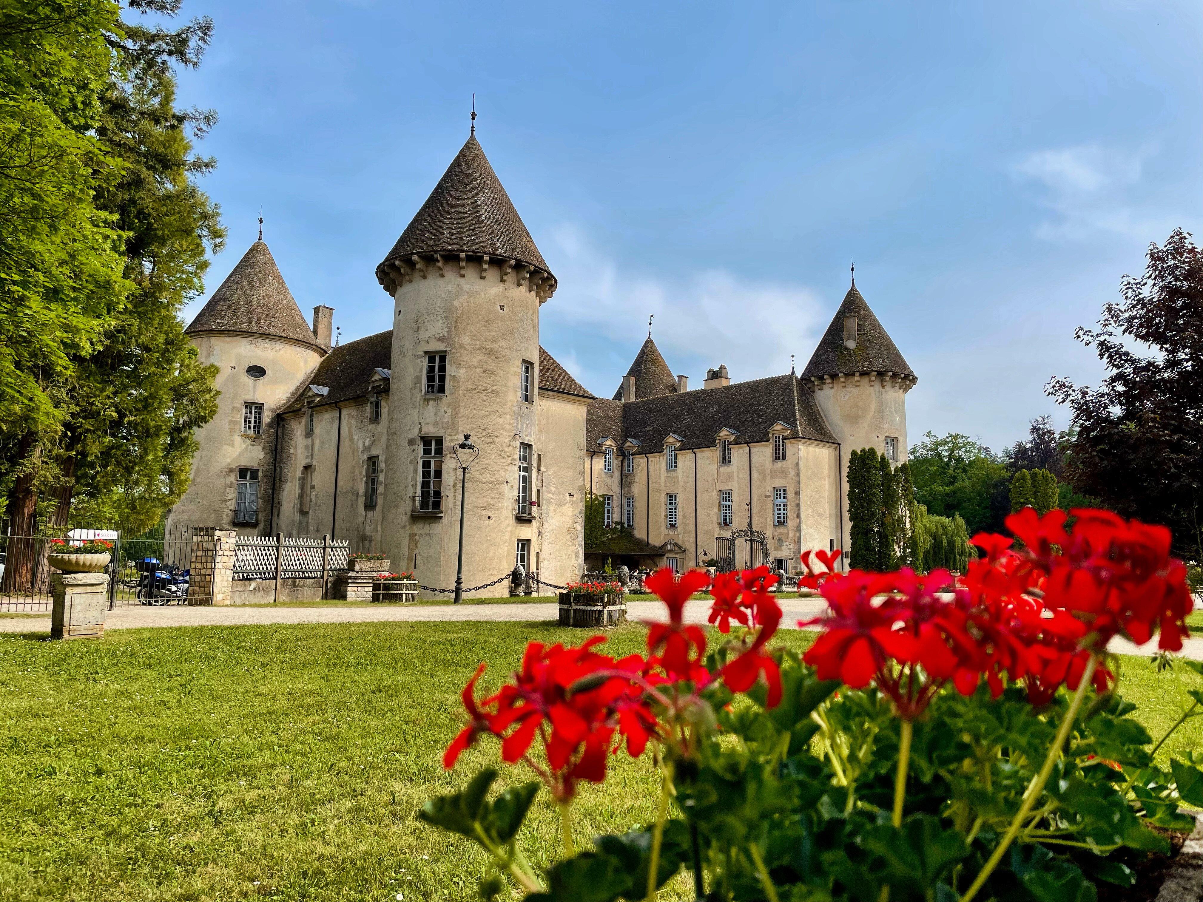 Château De Savigny Lès Beaune