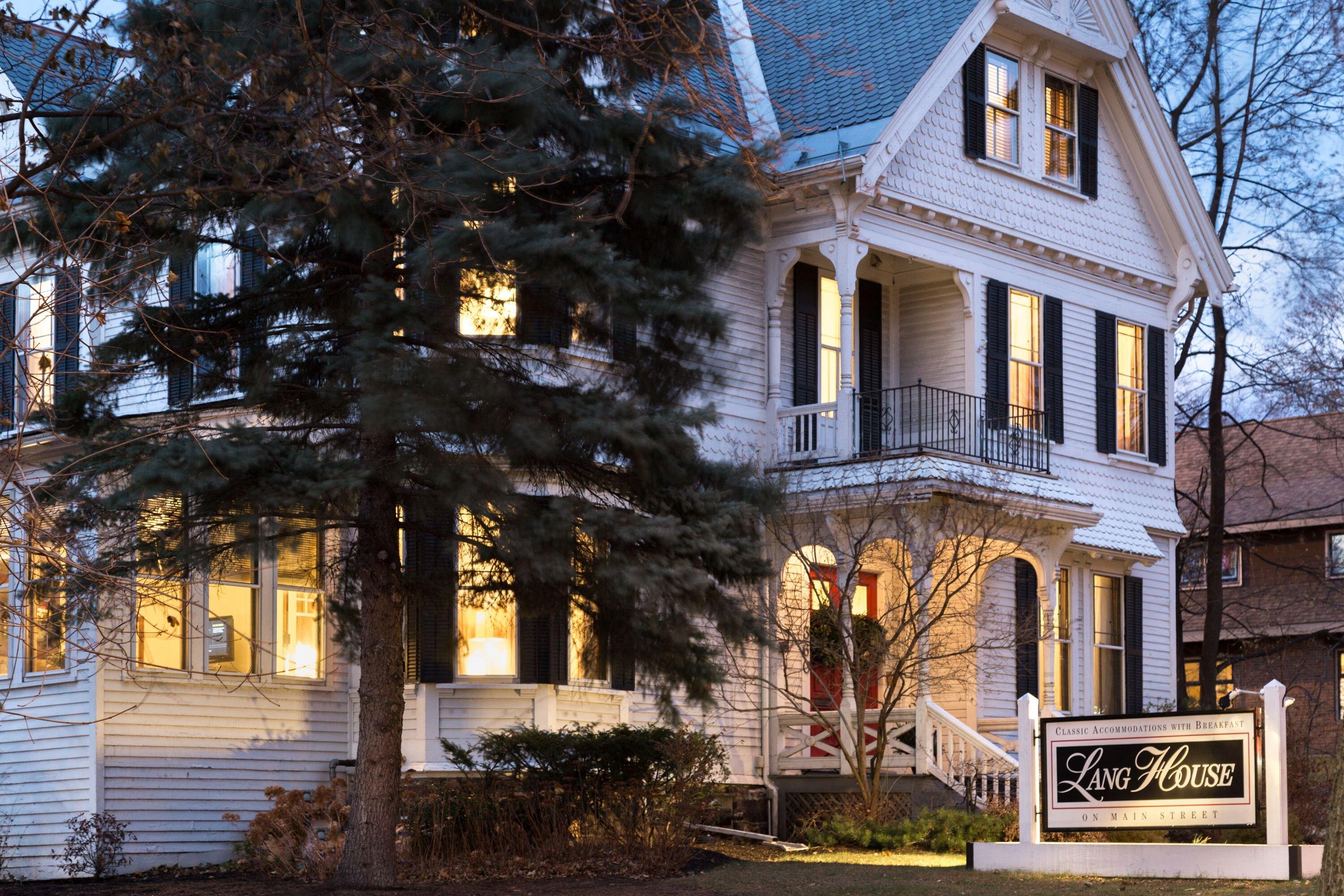 Lang House on Main Street