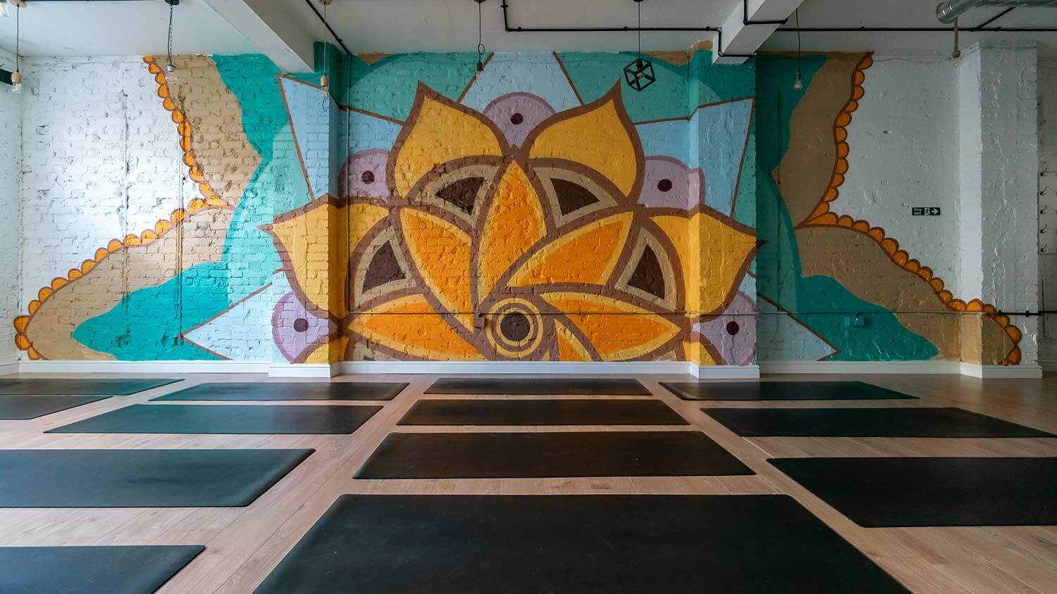 Photo by MoreYoga_AnnaD