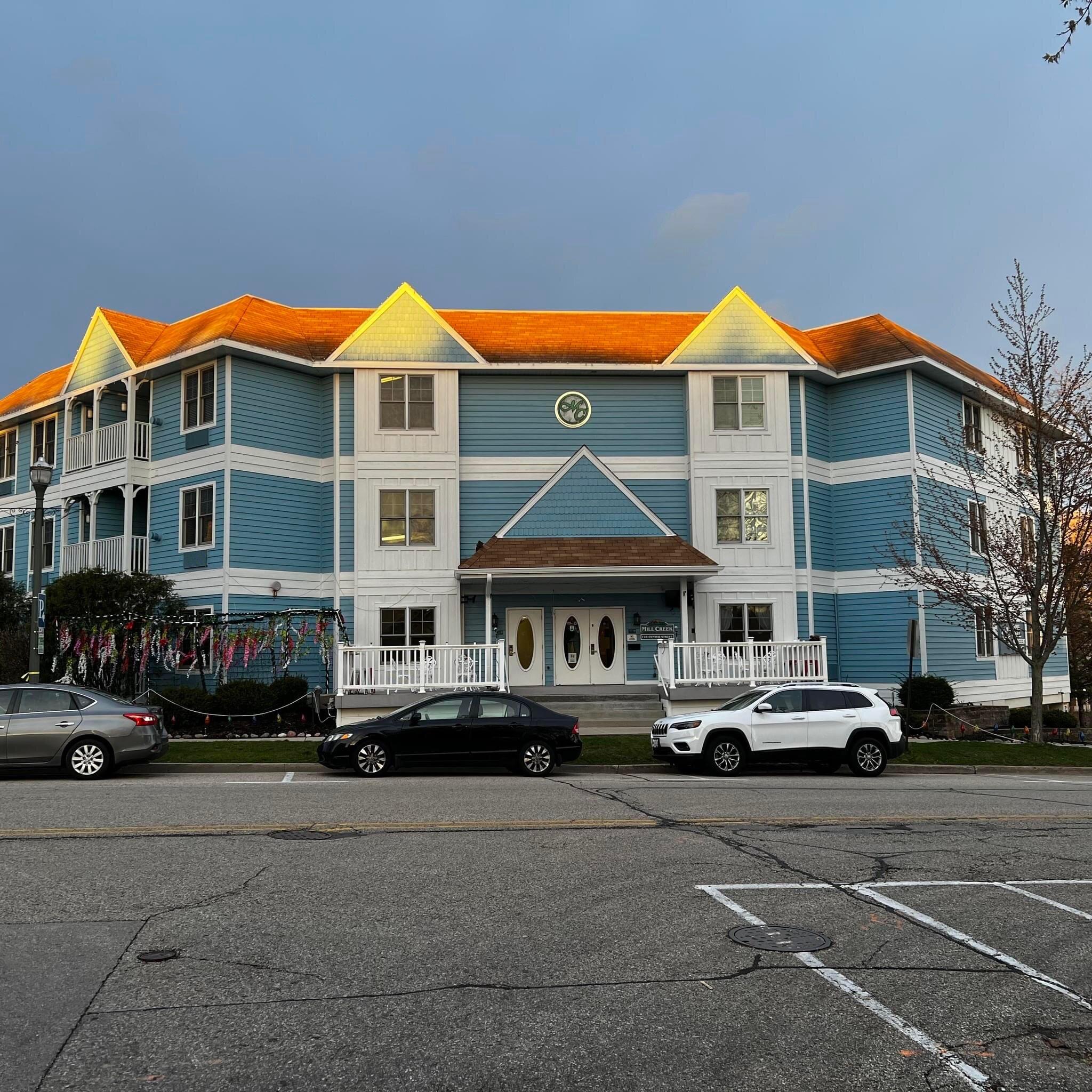 Mill Creek Hotel