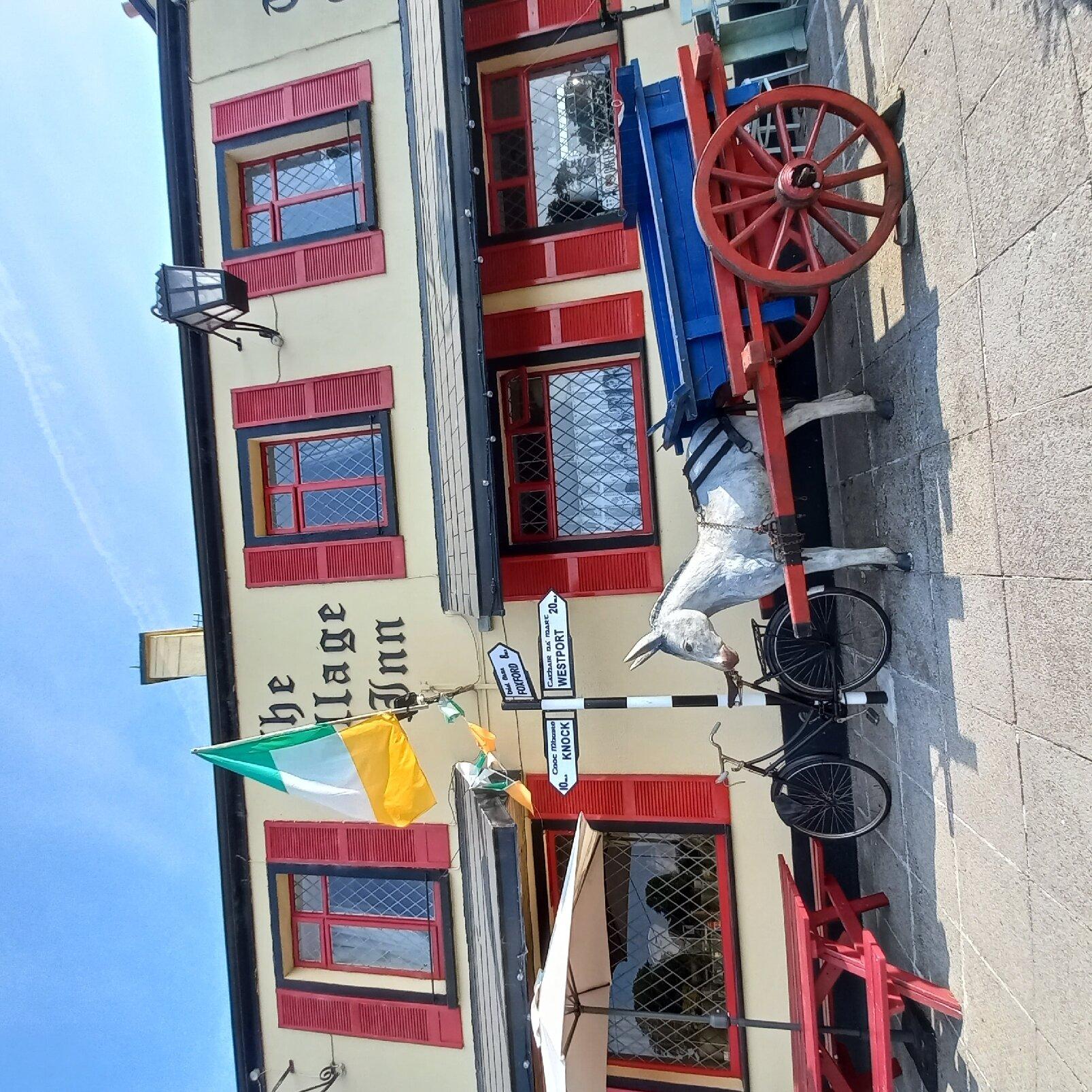 The Village Inn Bohola